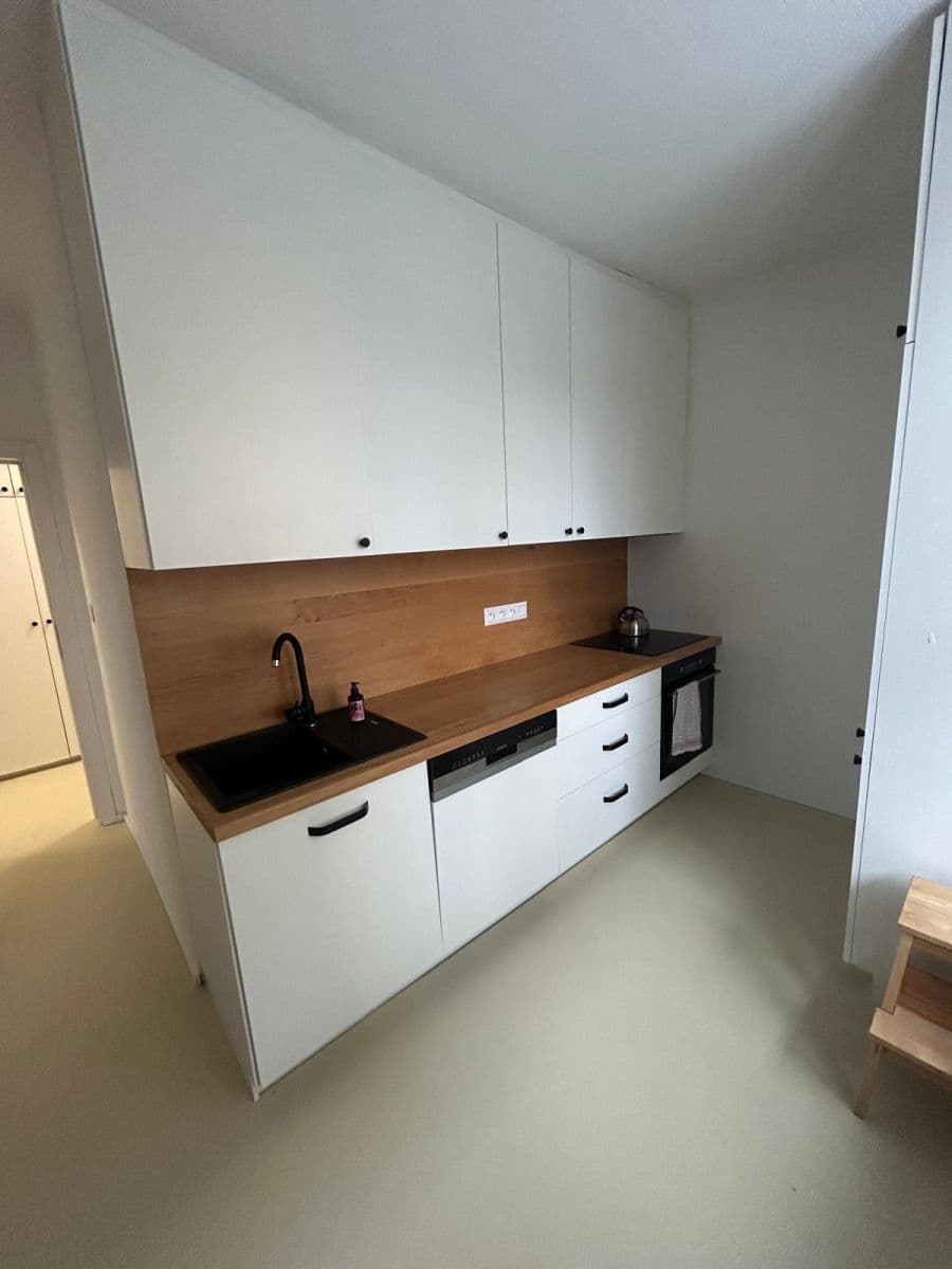 Pronájem bytu 3+kk 67 m², U Mrázovky, Praha, Praha Pronájem bytu 3+kk 67 m², U Mrázovky, Praha, Praha