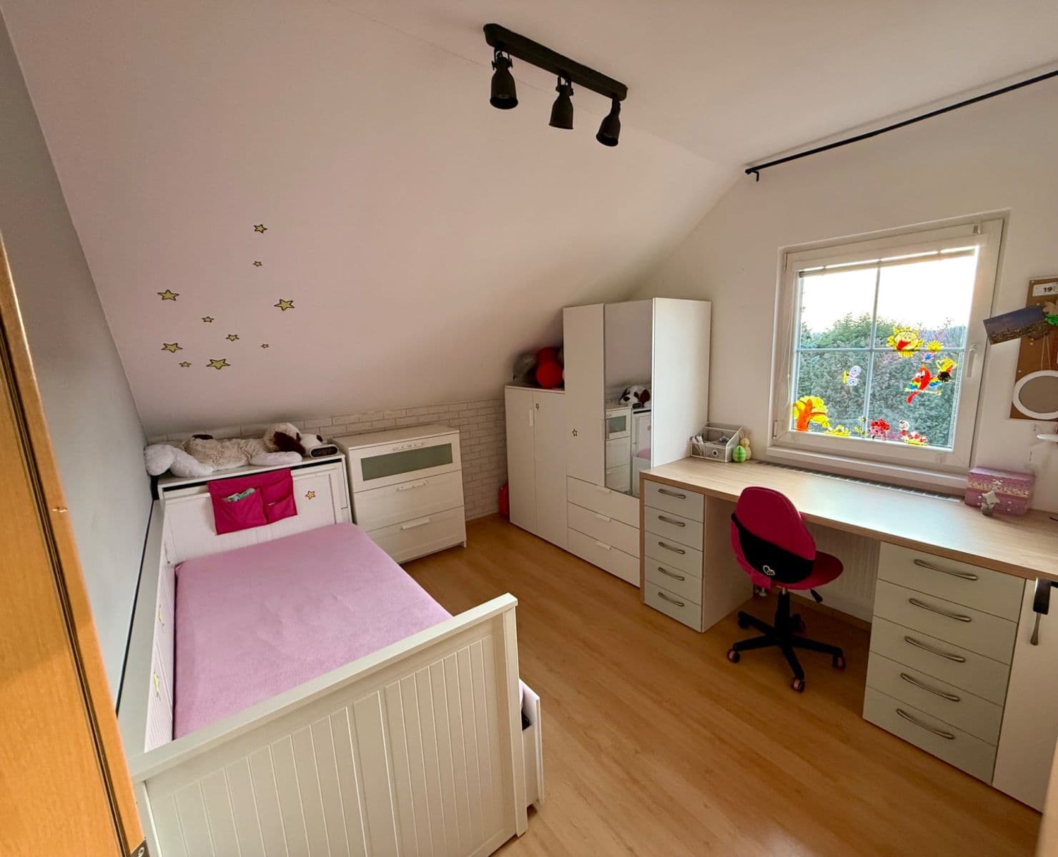 Pronájem domu 160 m², pozemek 463 m², Západní, Bradlec, Středočeský kraj Pronájem domu 160 m², pozemek 463 m², Západní, Bradlec, Středočeský kraj