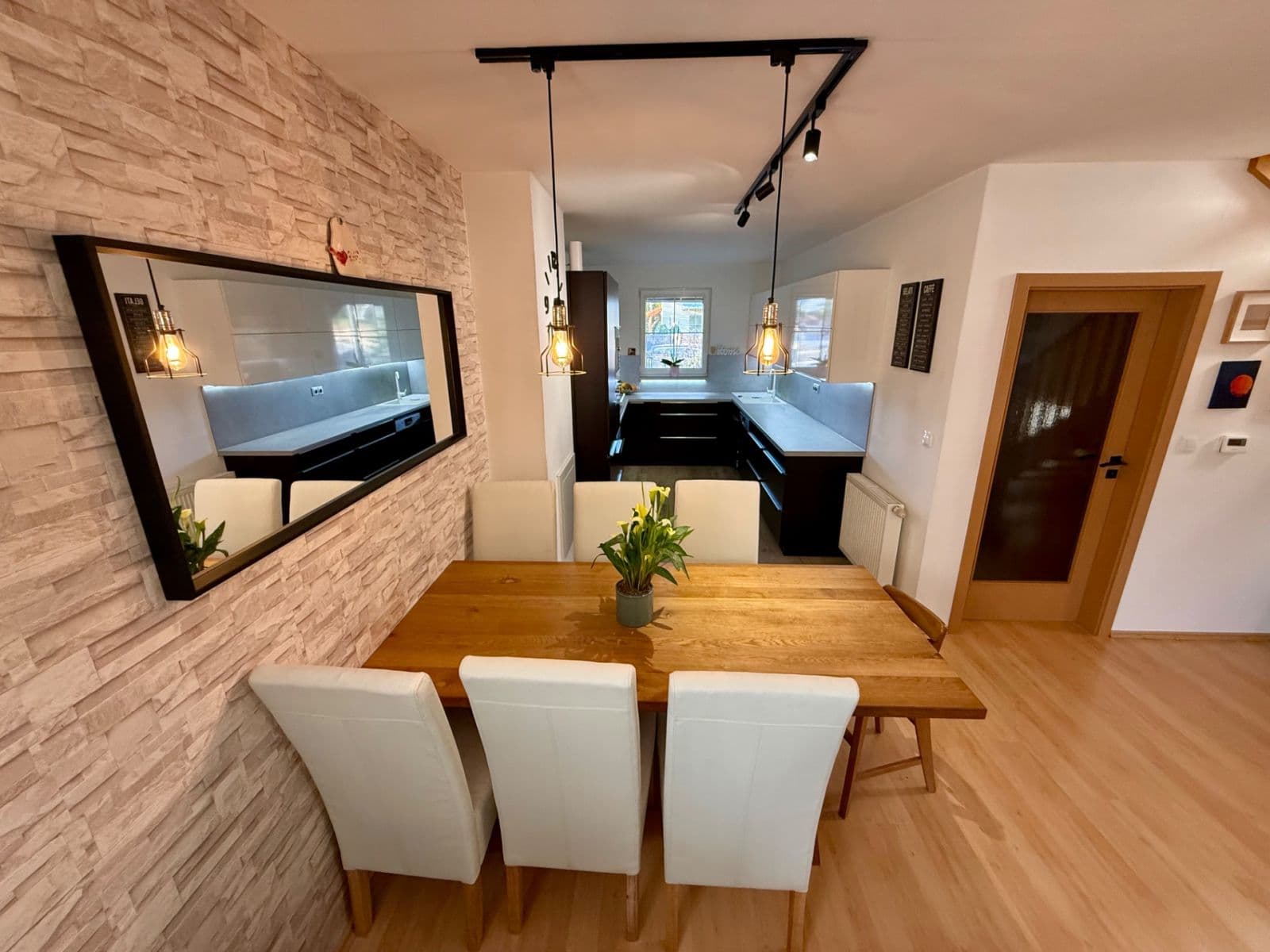 Pronájem domu 160 m², pozemek 463 m², Západní, Bradlec, Středočeský kraj Pronájem domu 160 m², pozemek 463 m², Západní, Bradlec, Středočeský kraj