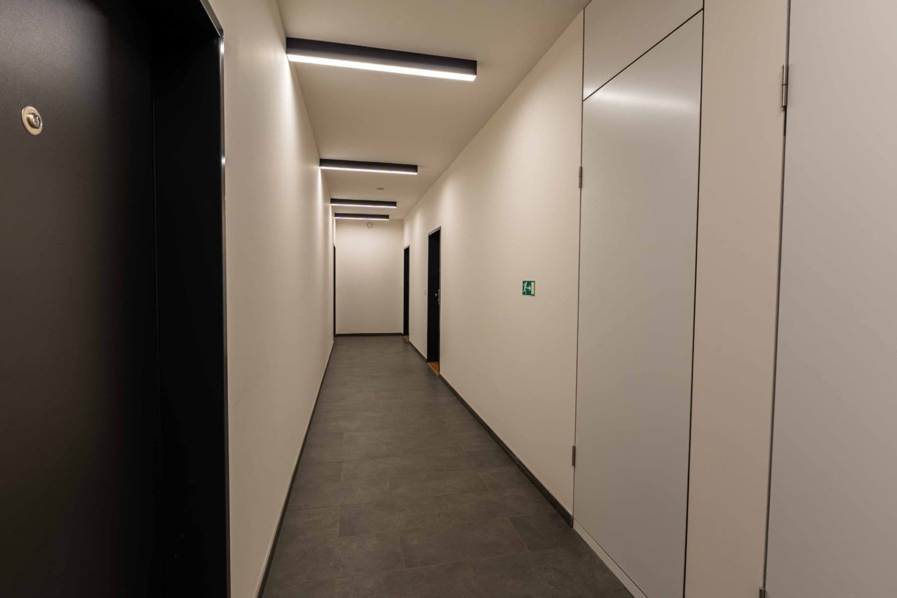 Pronájem bytu 2+kk 59 m², Fafkových, Praha, Praha Pronájem bytu 2+kk 59 m², Fafkových, Praha, Praha