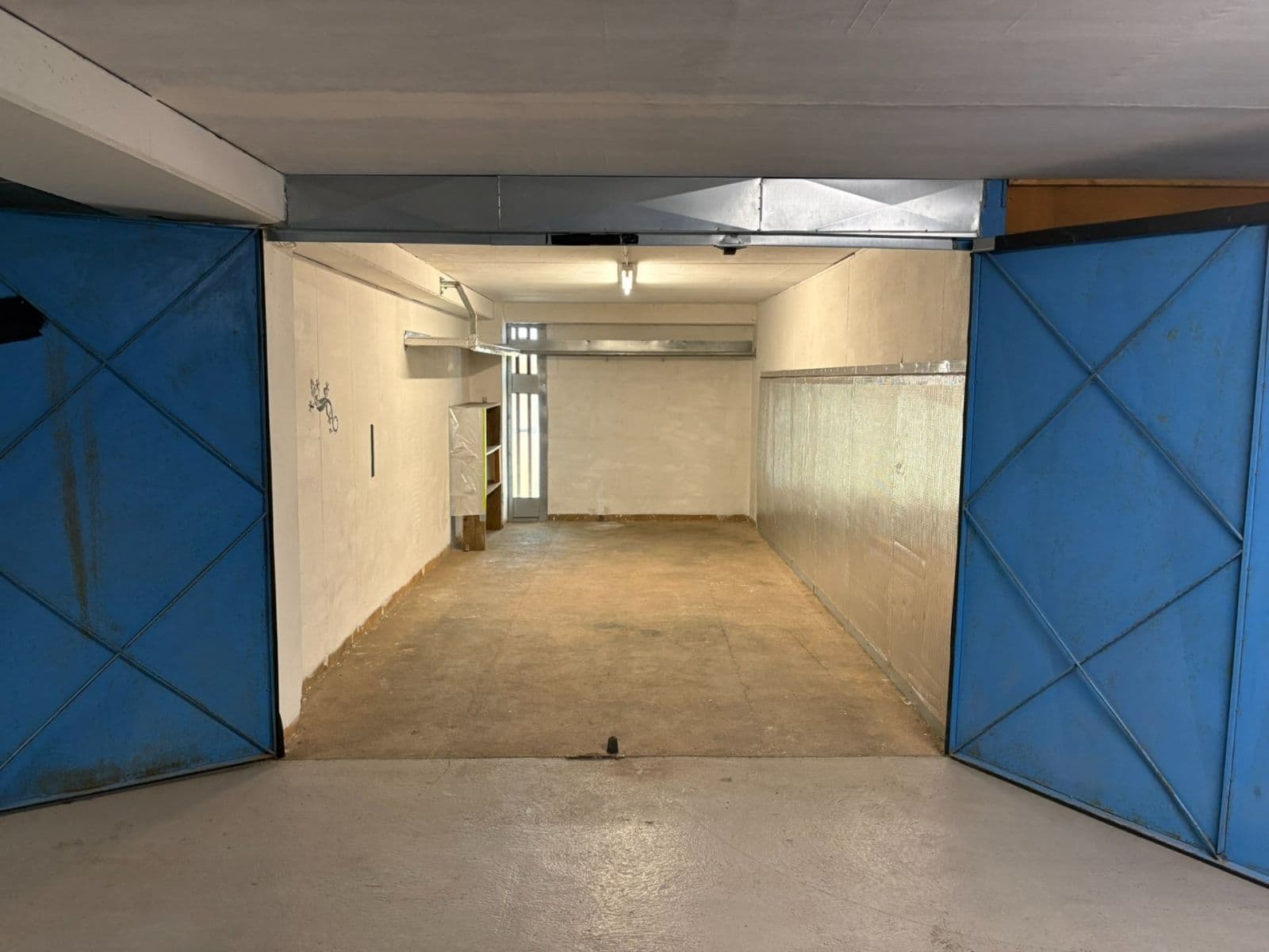 Pronájem garáže 18 m², Pavrovského, Praha, Praha Pronájem garáže 18 m², Pavrovského, Praha, Praha