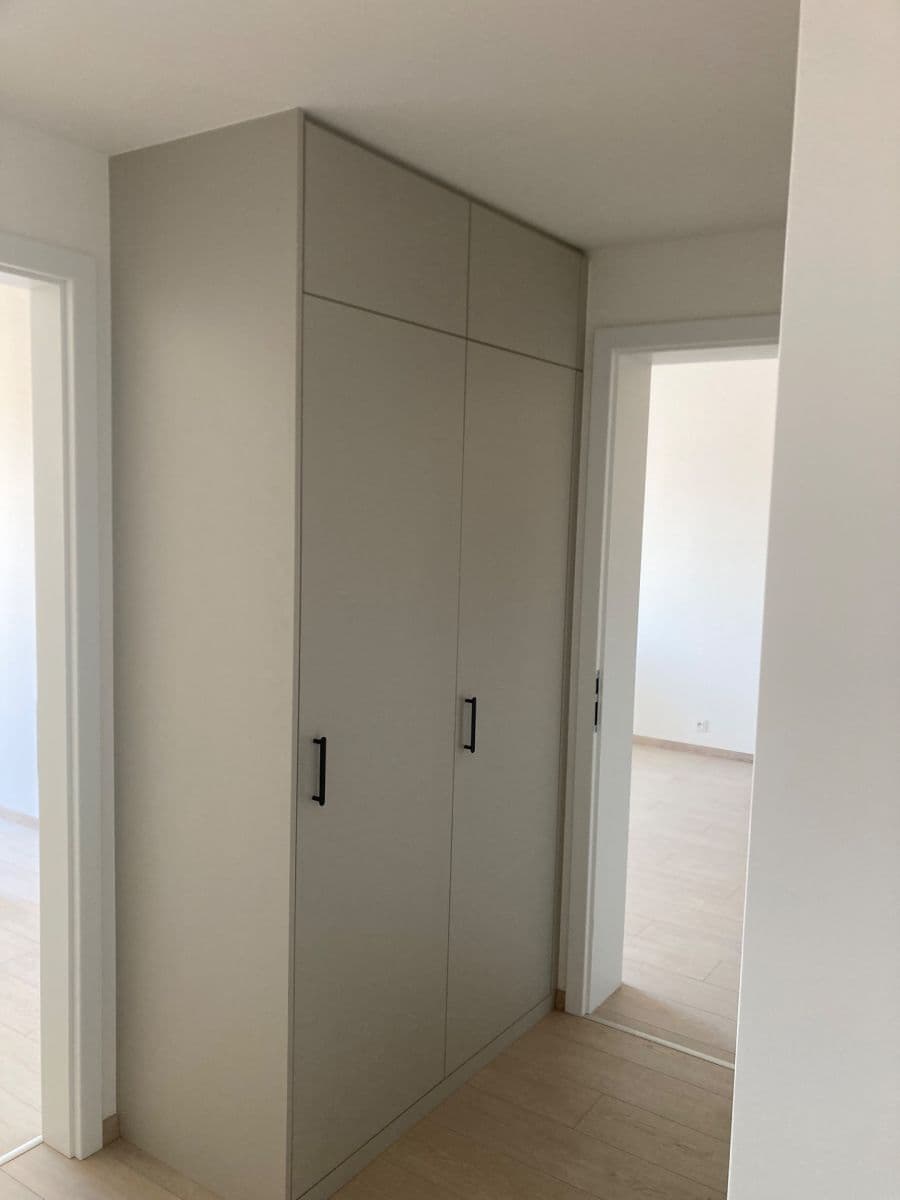 Pronájem bytu 3+kk 69 m², Cihlářská, Hostivice, Středočeský kraj Pronájem bytu 3+kk 69 m², Cihlářská, Hostivice, Středočeský kraj