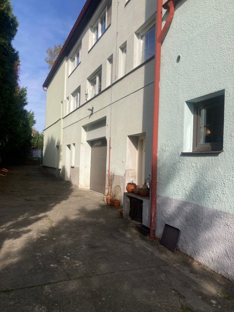 Prodej bytu 3+1 86 m², Dr. Janského, Černošice, Středočeský kraj Prodej bytu 3+1 86 m², Dr. Janského, Černošice, Středočeský kraj