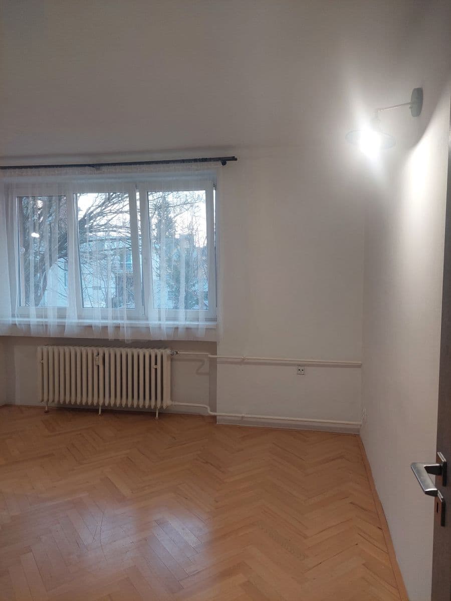 Pronájem bytu 2+1 53 m², Višňová, Praha, Praha Pronájem bytu 2+1 53 m², Višňová, Praha, Praha