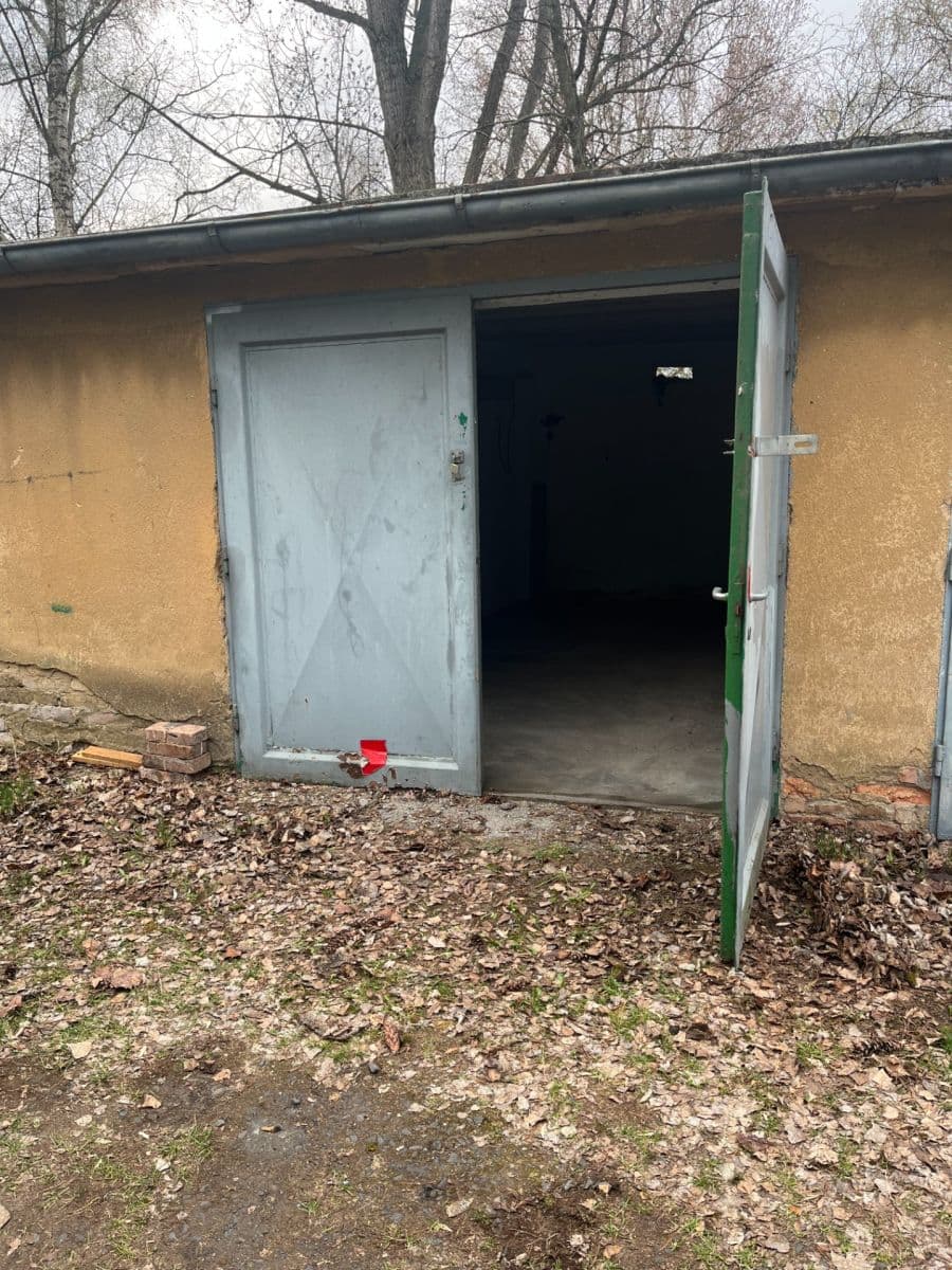 Pronájem garáže 19 m², Na Krocínce, Praha, Praha Pronájem garáže 19 m², Na Krocínce, Praha, Praha