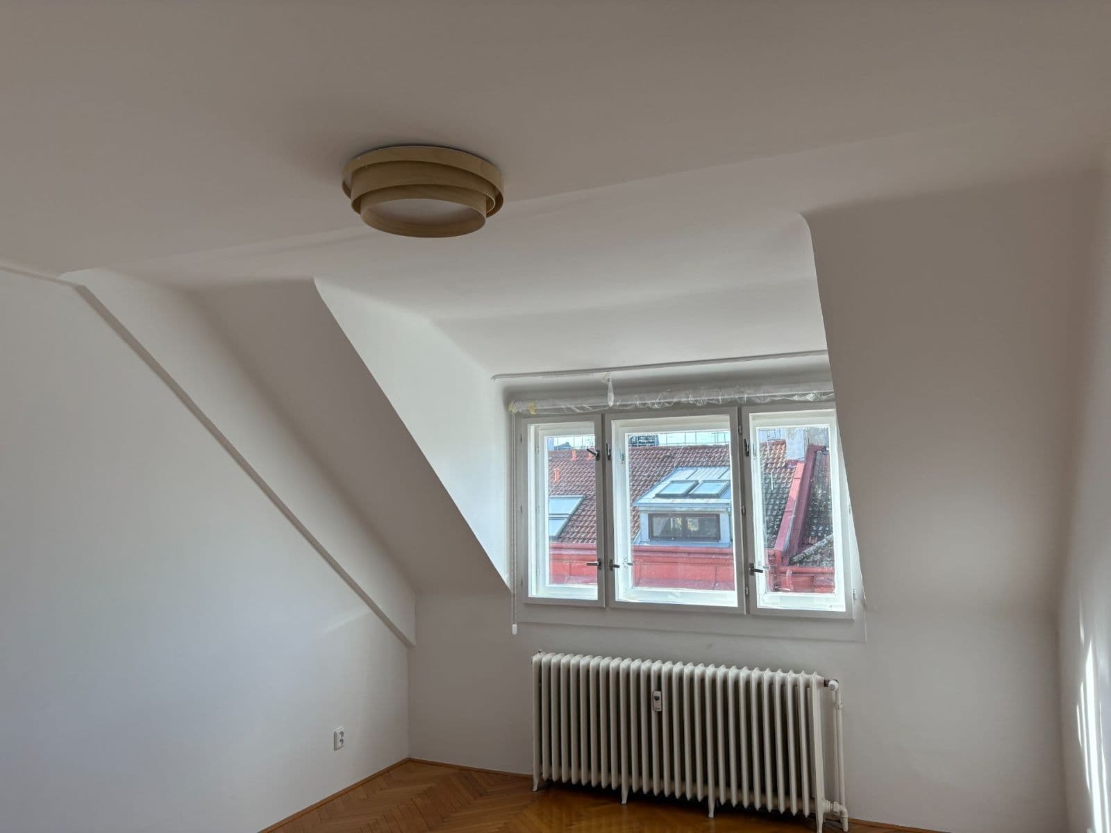 Pronájem bytu 2+1 67 m², Milady Horákové, Praha, Praha Pronájem bytu 2+1 67 m², Milady Horákové, Praha, Praha