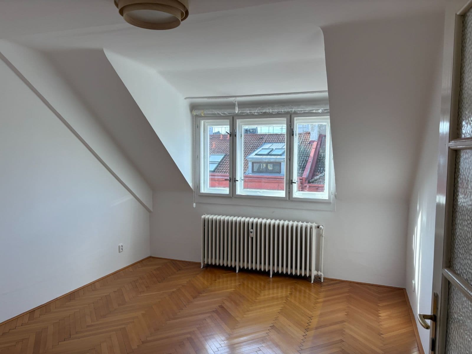 Pronájem bytu 2+1 67 m², Milady Horákové, Praha, Praha Pronájem bytu 2+1 67 m², Milady Horákové, Praha, Praha