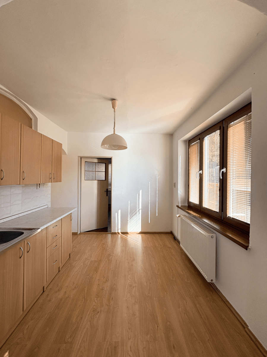 Prodej bytu 3+1 64 m², Nimnica, Trenčiansky kraj Prodej bytu 3+1 64 m², Nimnica, Trenčiansky kraj