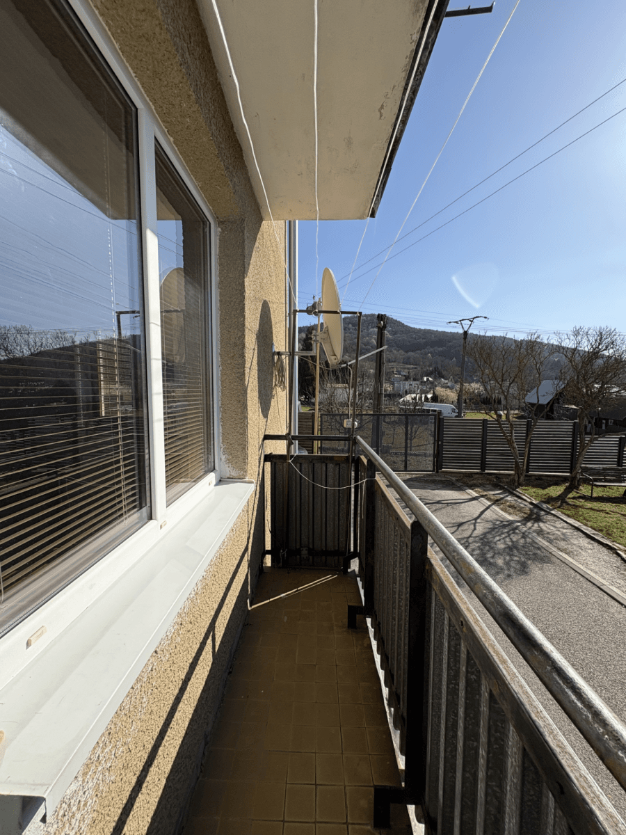 Prodej bytu 3+1 64 m², Nimnica, Trenčiansky kraj Prodej bytu 3+1 64 m², Nimnica, Trenčiansky kraj