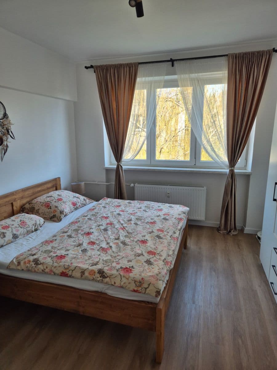 Prodej bytu 2+1 57 m², B. Němcové, Třinec, Moravskoslezský kraj Prodej bytu 2+1 57 m², B. Němcové, Třinec, Moravskoslezský kraj