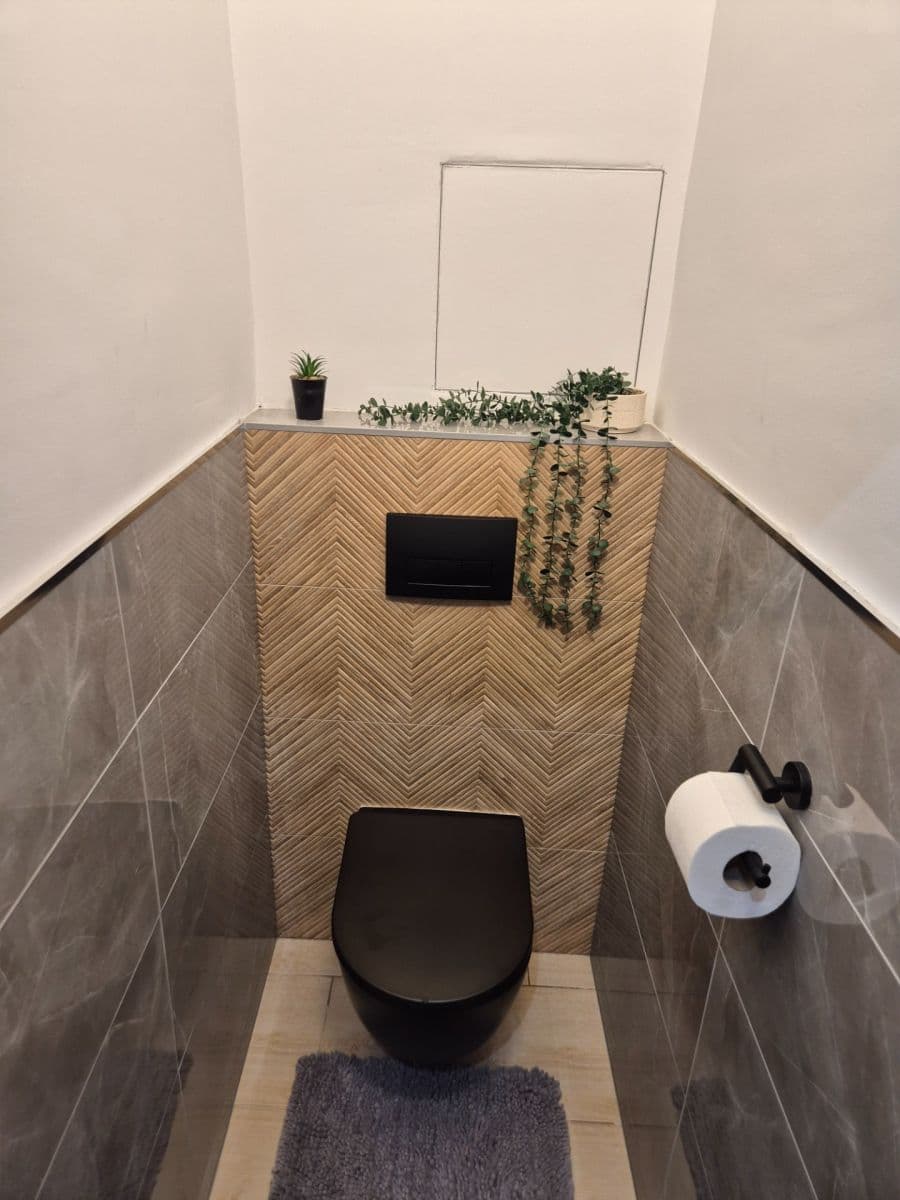 Prodej bytu 2+1 57 m², B. Němcové, Třinec, Moravskoslezský kraj Prodej bytu 2+1 57 m², B. Němcové, Třinec, Moravskoslezský kraj