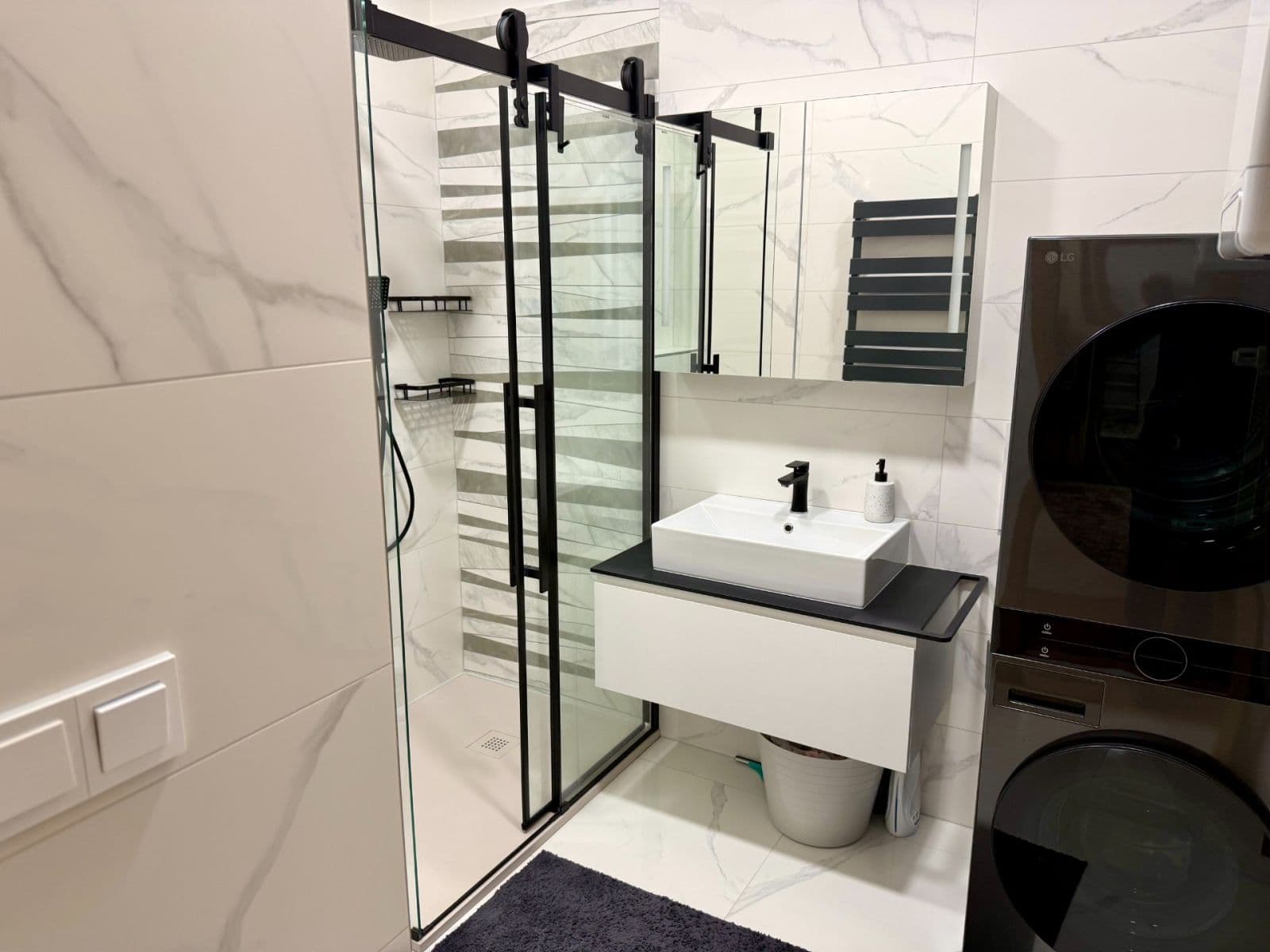 Prodej bytu 3+1 96 m², Neumannova, Olomouc, Olomoucký kraj Prodej bytu 3+1 96 m², Neumannova, Olomouc, Olomoucký kraj