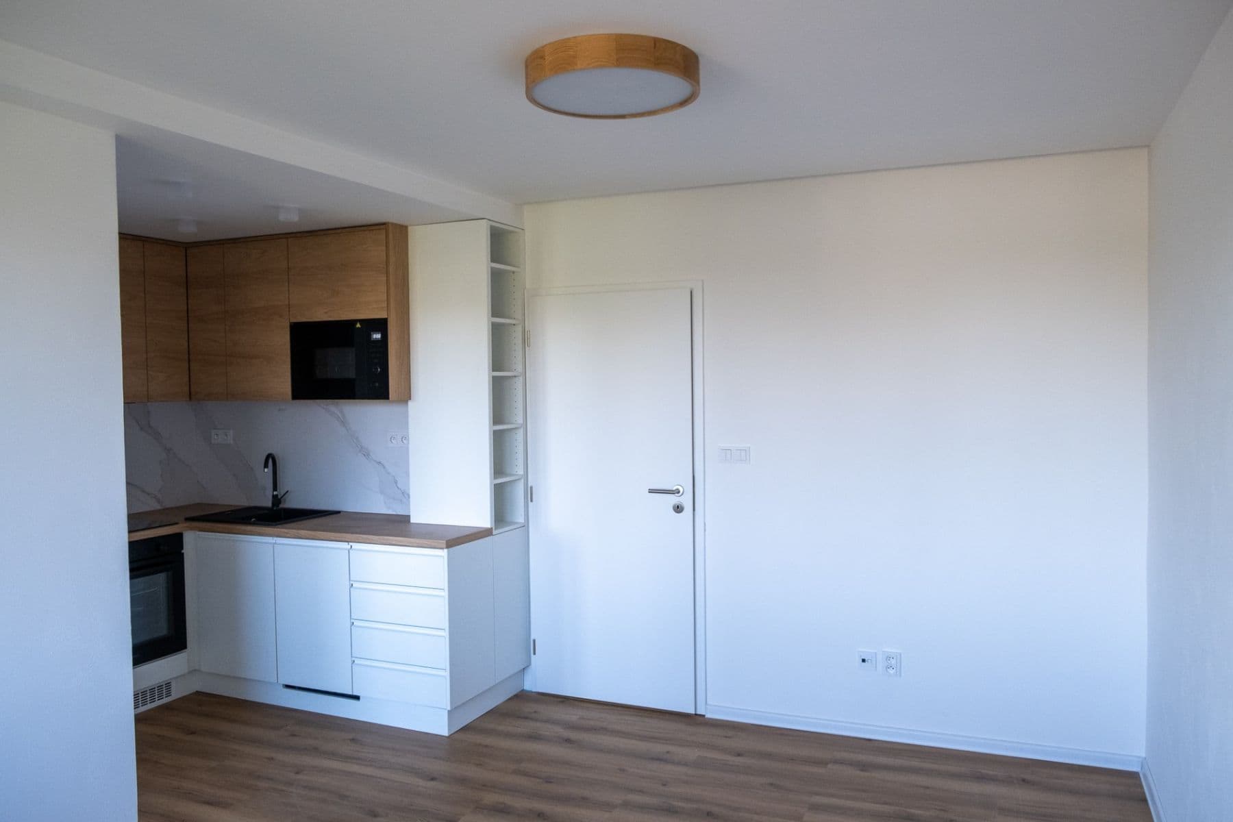 Pronájem bytu 2+kk 36 m², Gen. Hrušky, Ostrava, Moravskoslezský kraj Pronájem bytu 2+kk 36 m², Gen. Hrušky, Ostrava, Moravskoslezský kraj
