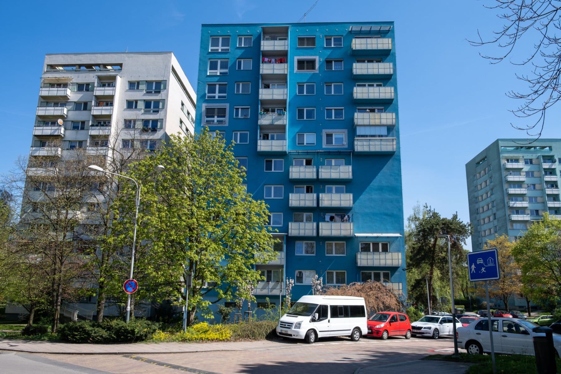 Pronájem bytu 2+kk 36 m², Gen. Hrušky, Ostrava, Moravskoslezský kraj Pronájem bytu 2+kk 36 m², Gen. Hrušky, Ostrava, Moravskoslezský kraj