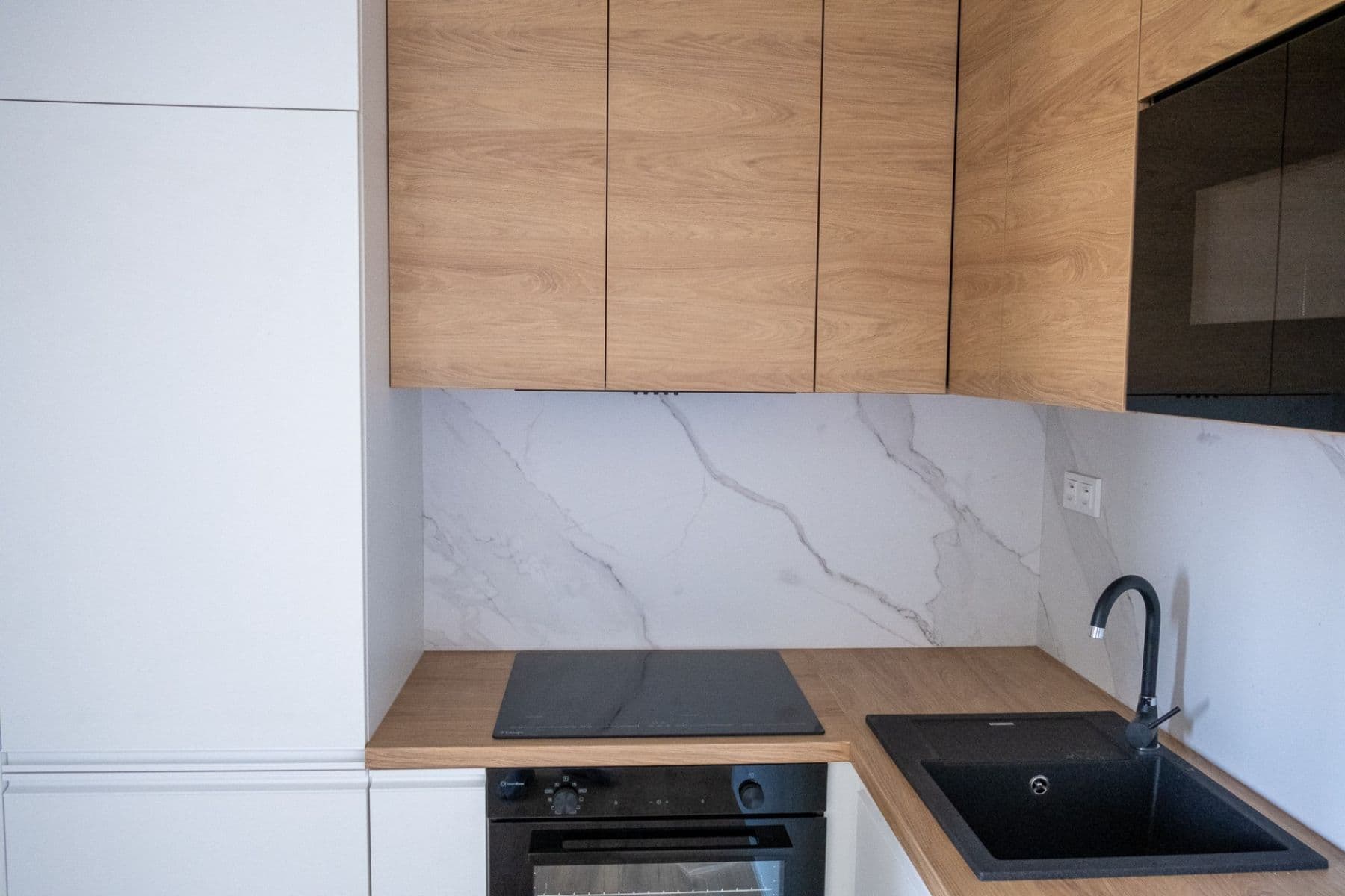 Pronájem bytu 2+kk 36 m², Gen. Hrušky, Ostrava, Moravskoslezský kraj Pronájem bytu 2+kk 36 m², Gen. Hrušky, Ostrava, Moravskoslezský kraj