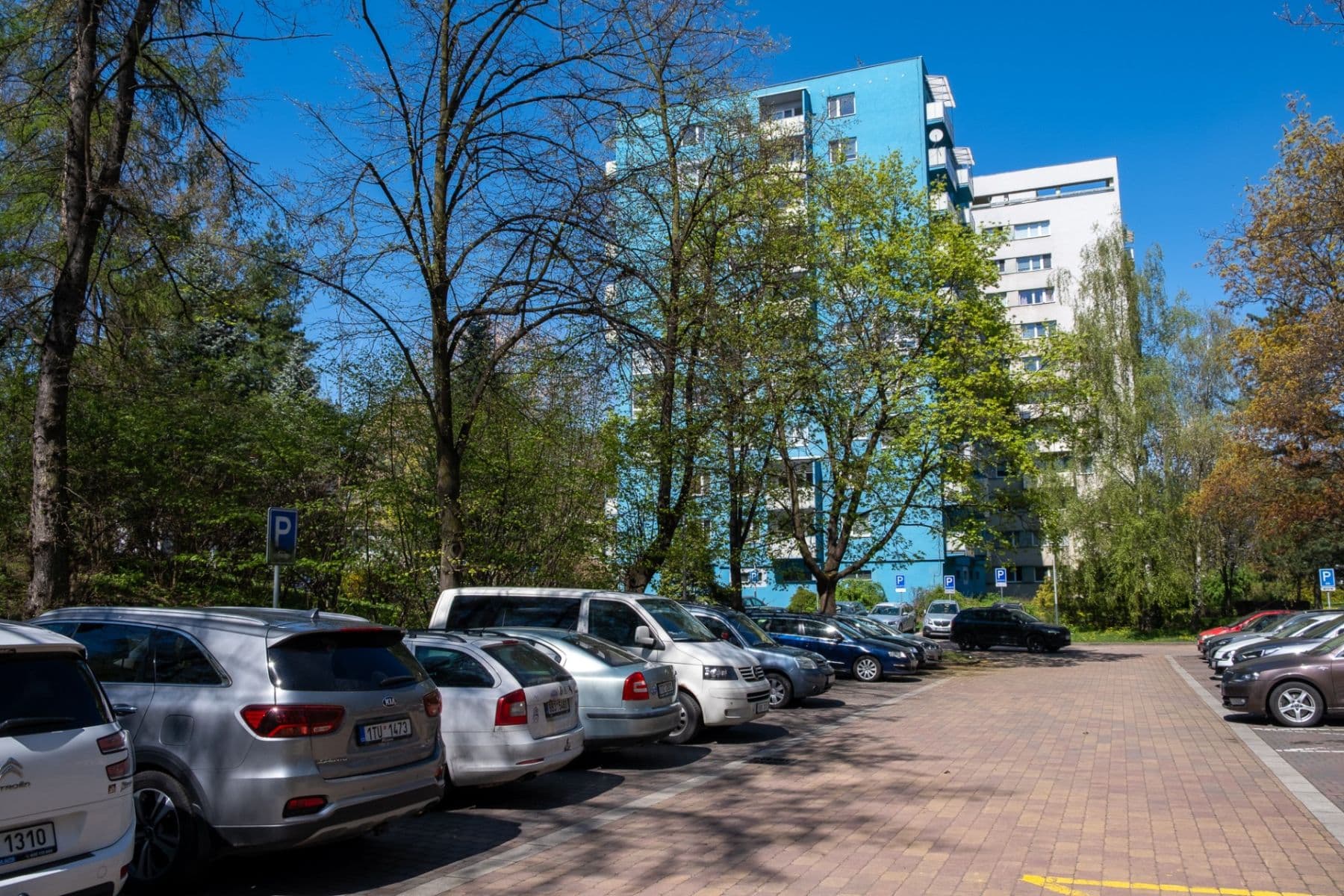 Pronájem bytu 2+kk 36 m², Gen. Hrušky, Ostrava, Moravskoslezský kraj Pronájem bytu 2+kk 36 m², Gen. Hrušky, Ostrava, Moravskoslezský kraj