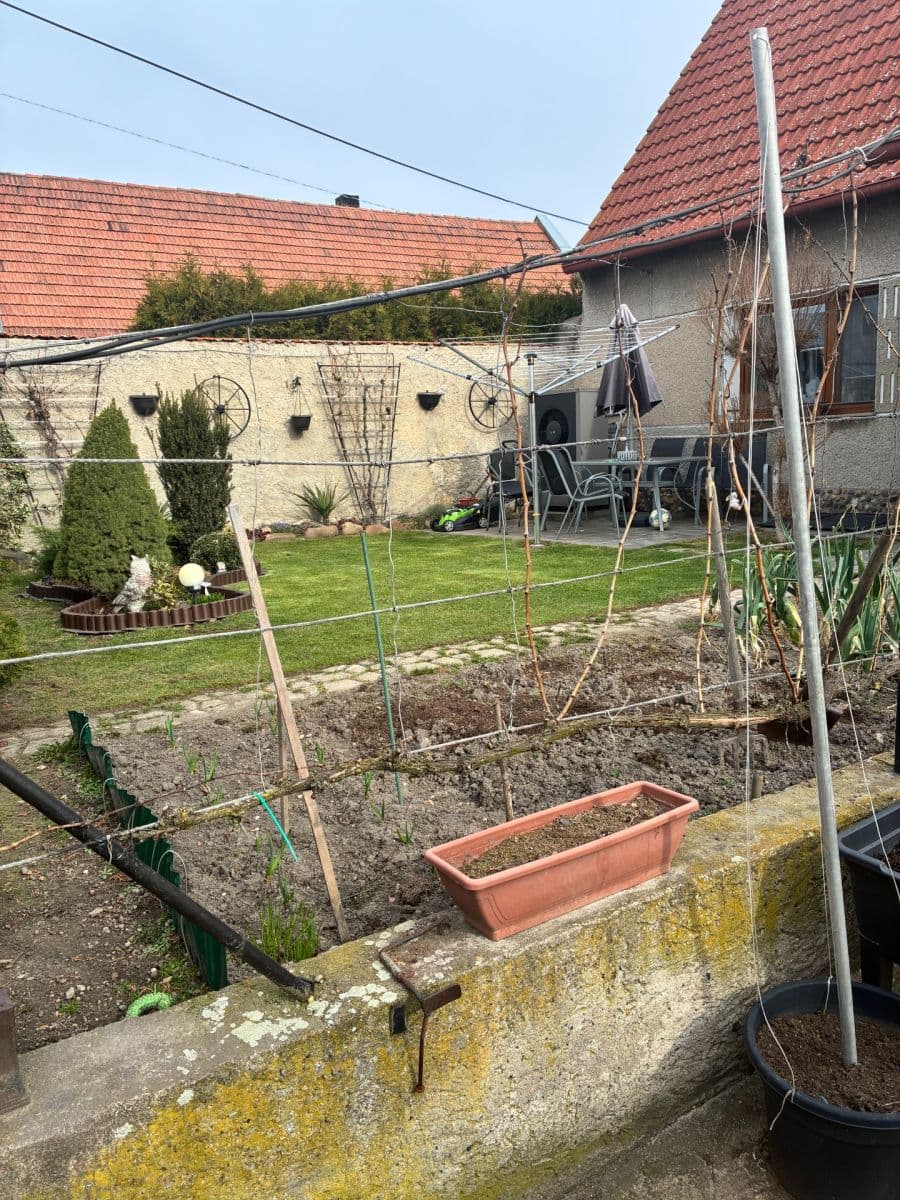 Prodej domu 72 m², pozemek 205 m², Žatec, Ústecký kraj Prodej domu 72 m², pozemek 205 m², Žatec, Ústecký kraj