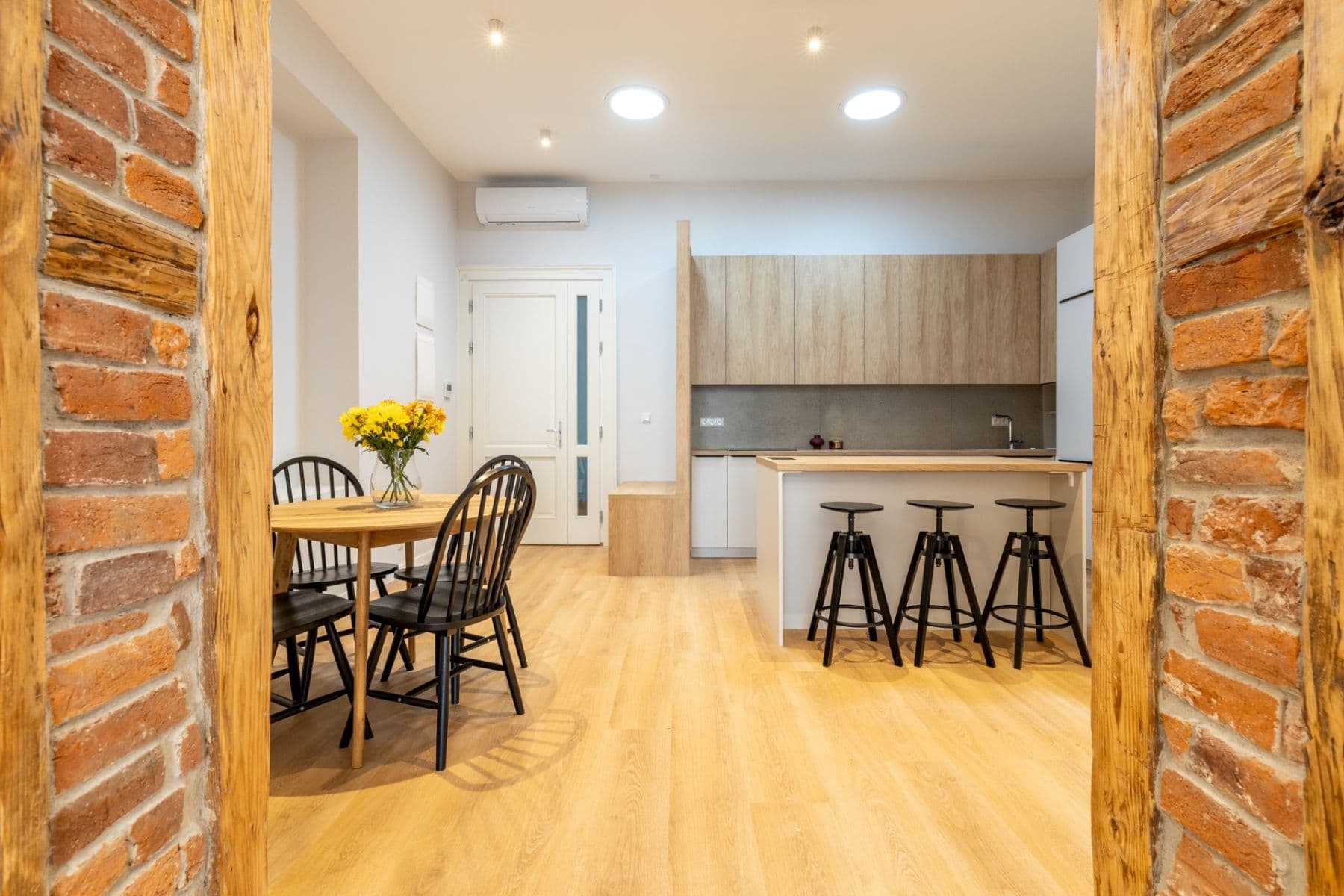 Pronájem bytu 2+1 80 m², Mäsiarska, Košice - mestská časť Staré Mesto, Košický kraj Pronájem bytu 2+1 80 m², Mäsiarska, Košice - mestská časť Staré Mesto, Košický kraj