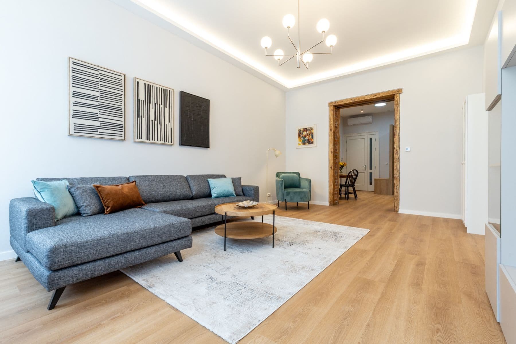 Pronájem bytu 2+1 80 m², Mäsiarska, Košice - mestská časť Staré Mesto, Košický kraj Pronájem bytu 2+1 80 m², Mäsiarska, Košice - mestská časť Staré Mesto, Košický kraj