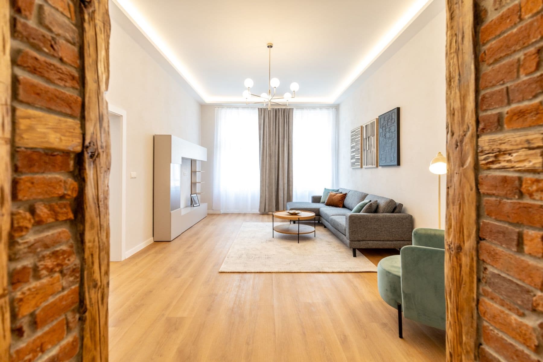 Pronájem bytu 2+1 80 m², Mäsiarska, Košice - mestská časť Staré Mesto, Košický kraj Pronájem bytu 2+1 80 m², Mäsiarska, Košice - mestská časť Staré Mesto, Košický kraj