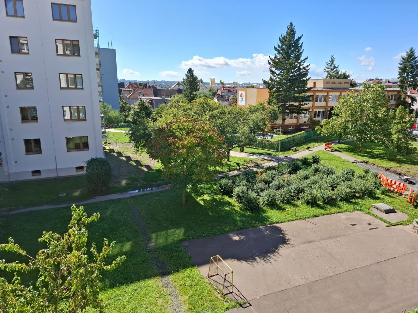 Pronájem bytu 2+1 57 m², Hostýnská, Praha, Praha Pronájem bytu 2+1 57 m², Hostýnská, Praha, Praha