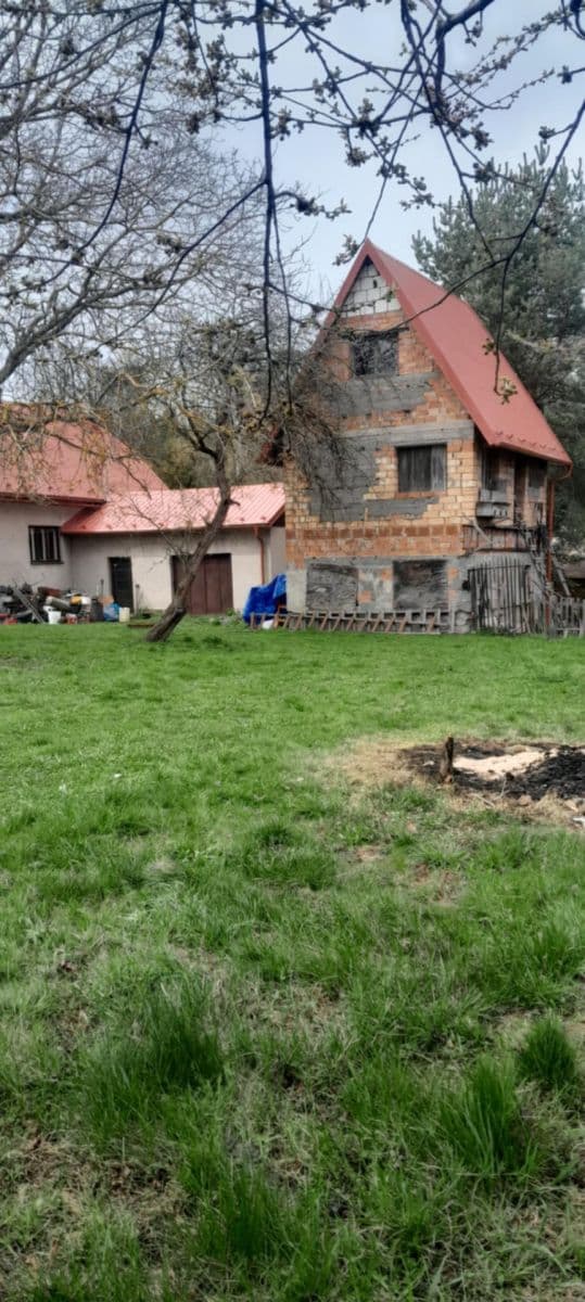 Prodej domu 245 m², pozemek 265 m², Dědová, Pardubický kraj Prodej domu 245 m², pozemek 265 m², Dědová, Pardubický kraj