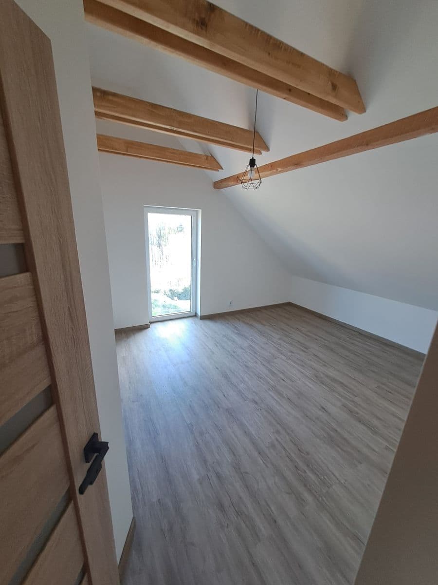 Pronájem domu 110 m², pozemek 720 m², Mnichovice, Středočeský kraj Pronájem domu 110 m², pozemek 720 m², Mnichovice, Středočeský kraj