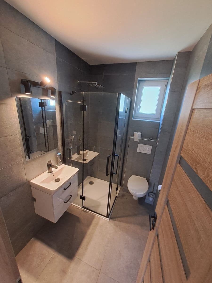 Pronájem domu 110 m², pozemek 720 m², Mnichovice, Středočeský kraj Pronájem domu 110 m², pozemek 720 m², Mnichovice, Středočeský kraj