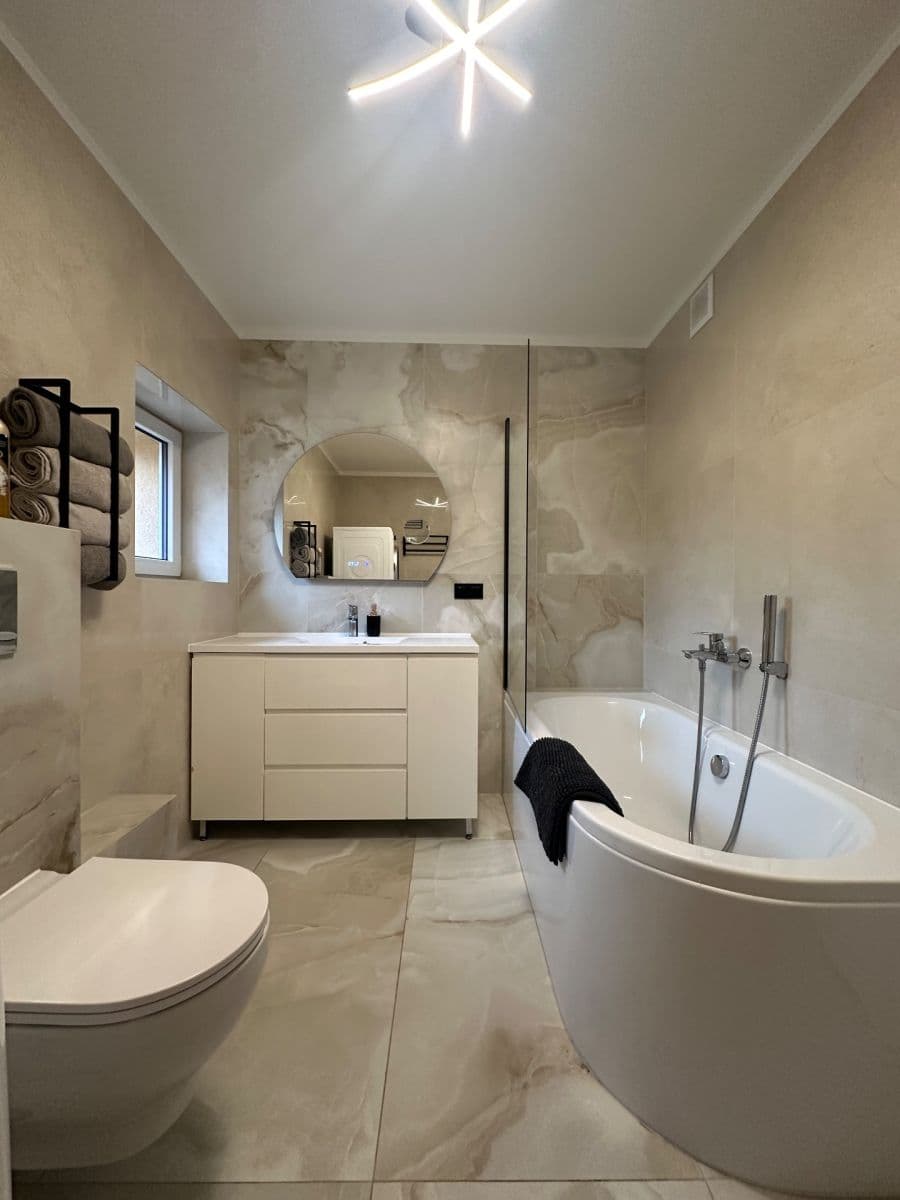 Prodej domu 90 m², pozemek 450 m², pl. Jana Pawła II, Šonov, Královéhradecký kraj Prodej domu 90 m², pozemek 450 m², pl. Jana Pawła II, Šonov, Královéhradecký kraj
