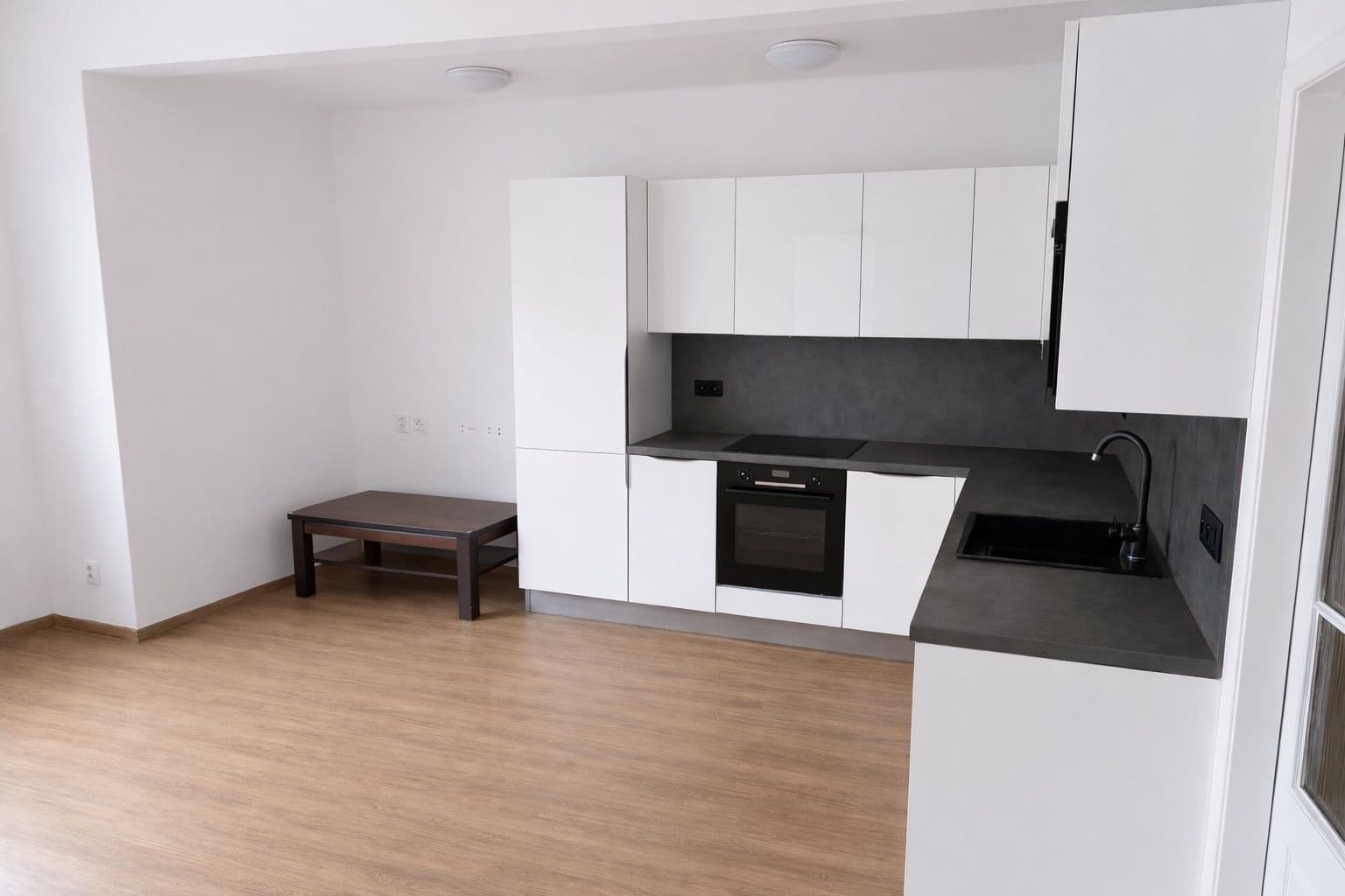 Pronájem bytu 3+kk 66 m², Pod Brentovou, Praha, Praha Pronájem bytu 3+kk 66 m², Pod Brentovou, Praha, Praha