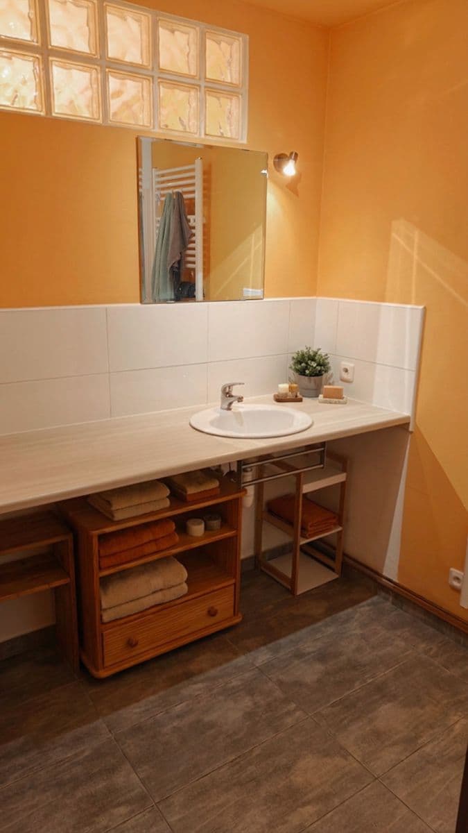 Prodej domu 145 m², pozemek 293 m², Věšín, Středočeský kraj Prodej domu 145 m², pozemek 293 m², Věšín, Středočeský kraj