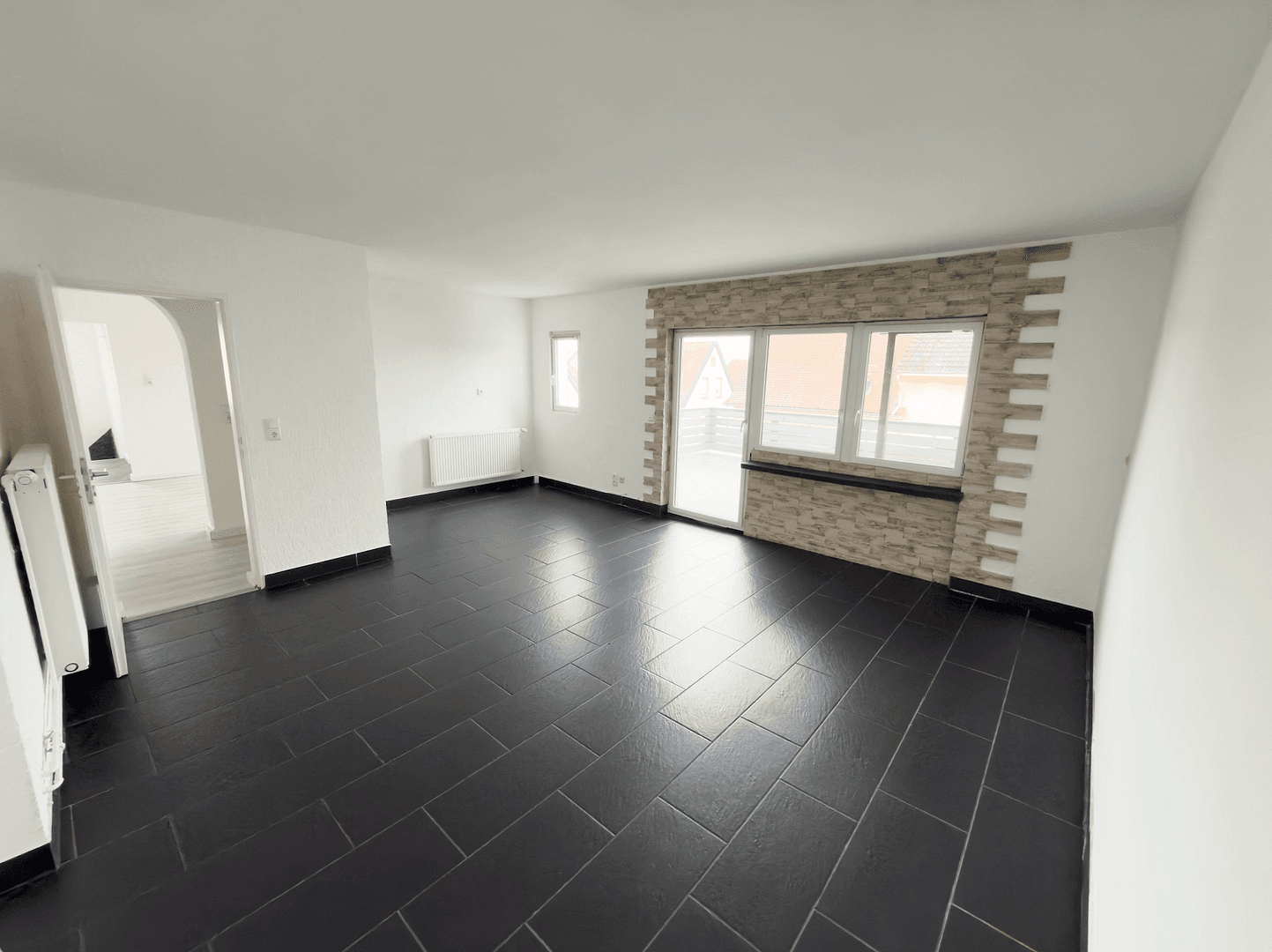 Prodej domu 182 m², pozemek 100 m², Waldalgesheim, Porýní-Falc Prodej domu 182 m², pozemek 100 m², Waldalgesheim, Porýní-Falc