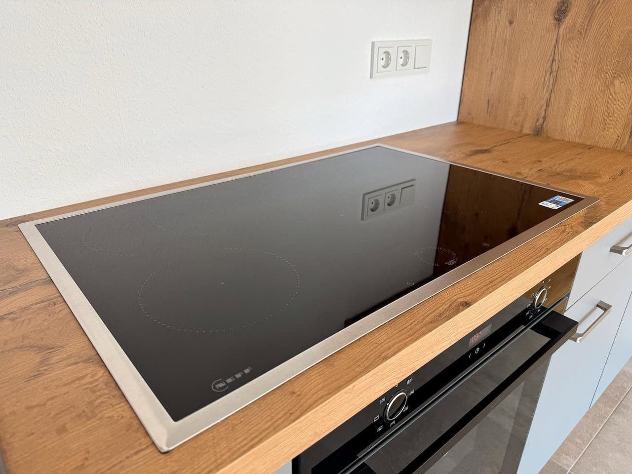 Pronájem bytu 2+1 60 m², Hauptstraße 4, Singen (Hohentwiel), Bádensko-Württembersko Pronájem bytu 2+1 60 m², Hauptstraße 4, Singen (Hohentwiel), Bádensko-Württembersko