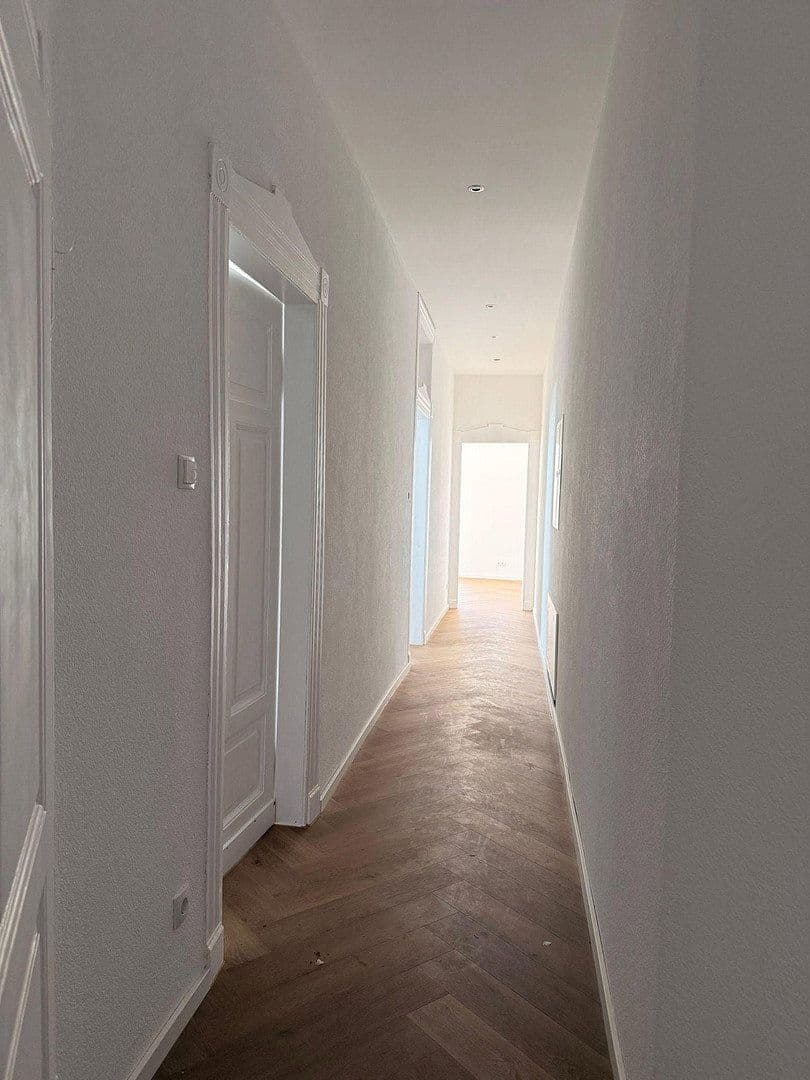 Pronájem bytu 4+1 102 m², Kreuzstrasse 18a, Bad Neuenahr-Ahrweiler, Porýní-Falc Pronájem bytu 4+1 102 m², Kreuzstrasse 18a, Bad Neuenahr-Ahrweiler, Porýní-Falc