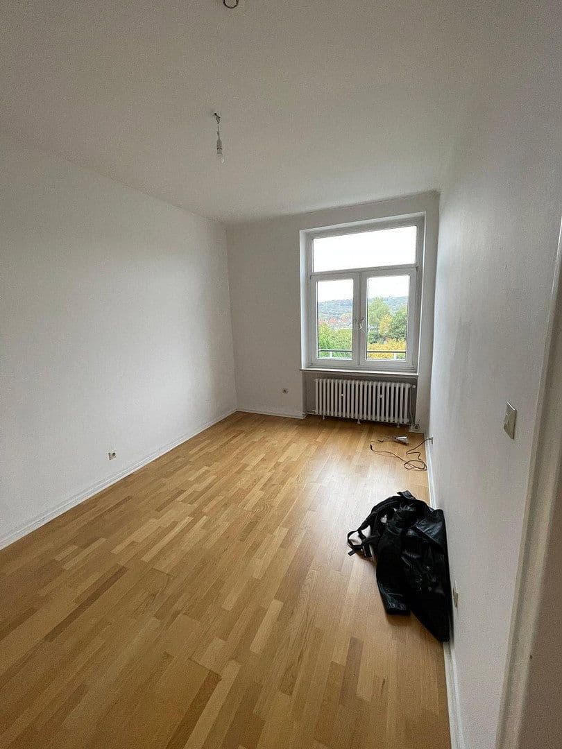 Pronájem bytu 3+kk 86 m², Viehauser Berg 31, Essen, Ruhr, Severní Porýní-Vestfálsko Pronájem bytu 3+kk 86 m², Viehauser Berg 31, Essen, Ruhr, Severní Porýní-Vestfálsko