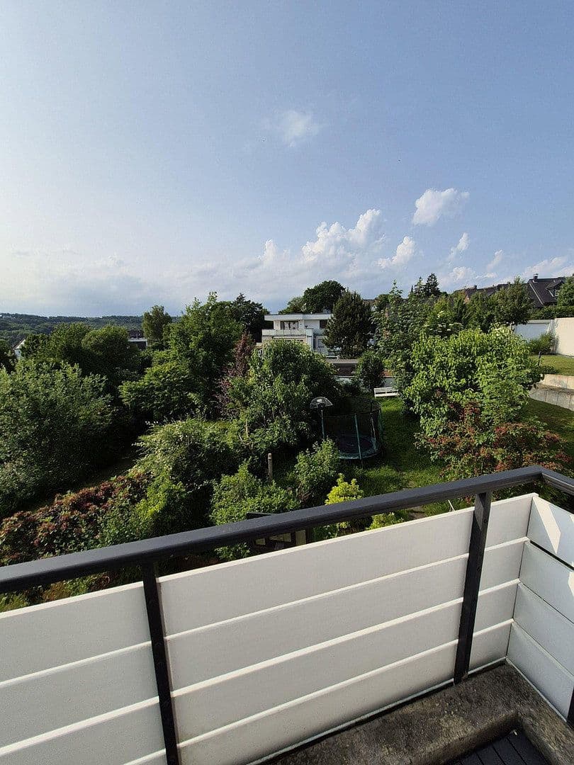 Pronájem bytu 3+kk 86 m², Viehauser Berg 31, Essen, Ruhr, Severní Porýní-Vestfálsko Pronájem bytu 3+kk 86 m², Viehauser Berg 31, Essen, Ruhr, Severní Porýní-Vestfálsko