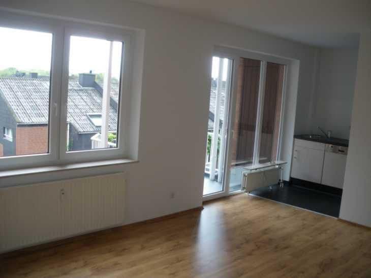 Pronájem bytu 2+1 65 m², Kempener Straße 48, Erkrath, Severní Porýní-Vestfálsko Pronájem bytu 2+1 65 m², Kempener Straße 48, Erkrath, Severní Porýní-Vestfálsko