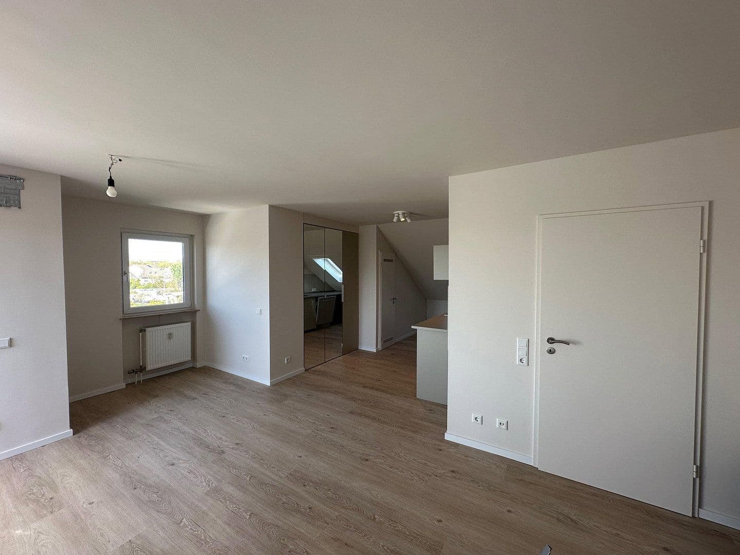 Pronájem bytu 1+1 48 m², Dreieich, Hessen Pronájem bytu 1+1 48 m², Dreieich, Hessen