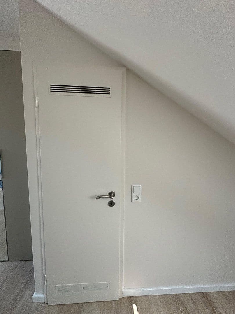 Pronájem bytu 1+1 48 m², Dreieich, Hessen Pronájem bytu 1+1 48 m², Dreieich, Hessen