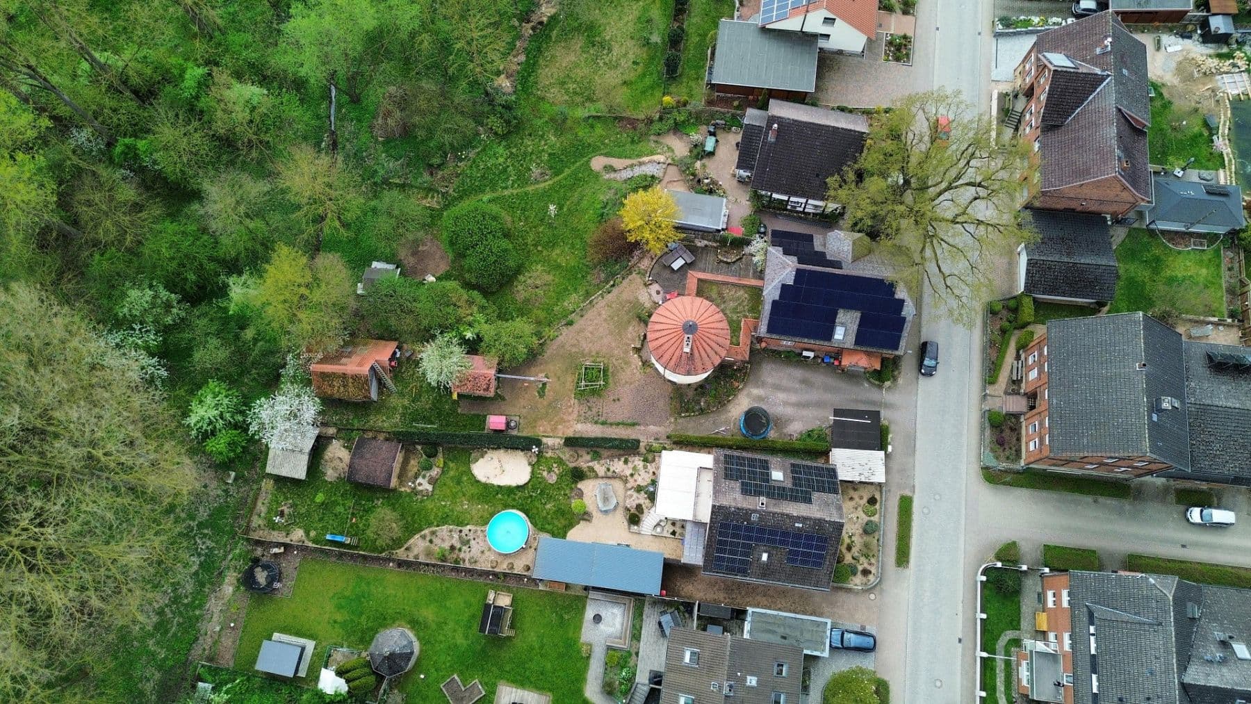 Prodej domu 200 m², pozemek 881 m², Hasperder Straße 32, Hameln, Dolní Sasko Prodej domu 200 m², pozemek 881 m², Hasperder Straße 32, Hameln, Dolní Sasko