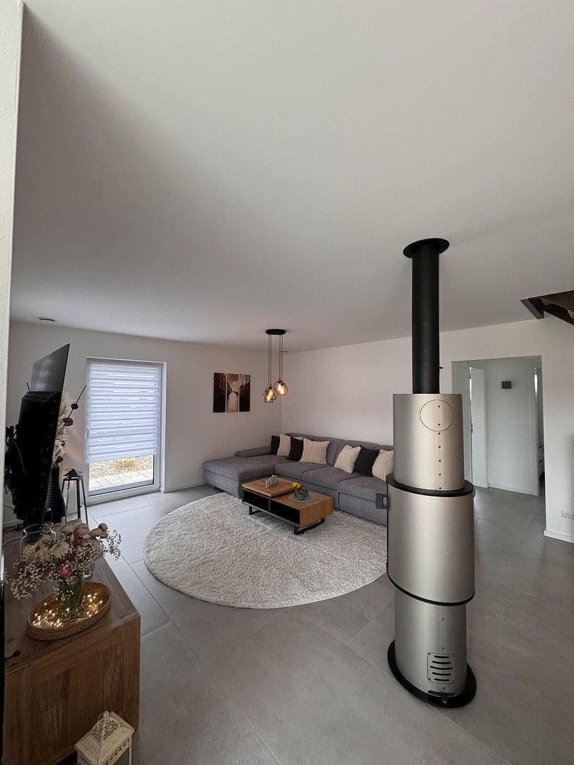 Prodej domu 178 m², pozemek 1.683 m², Mellenthin, Mecklenburg-Vorpommern Prodej domu 178 m², pozemek 1.683 m², Mellenthin, Mecklenburg-Vorpommern