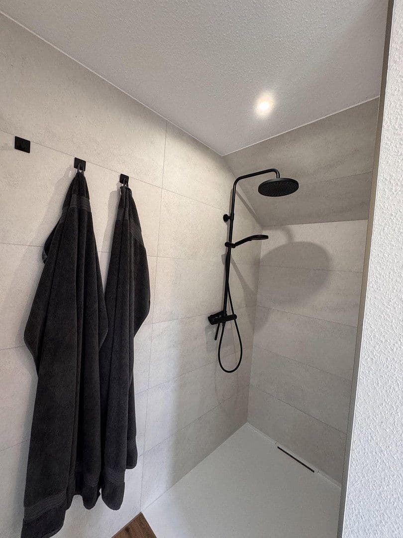 Prodej domu 178 m², pozemek 1.683 m², Mellenthin, Mecklenburg-Vorpommern Prodej domu 178 m², pozemek 1.683 m², Mellenthin, Mecklenburg-Vorpommern