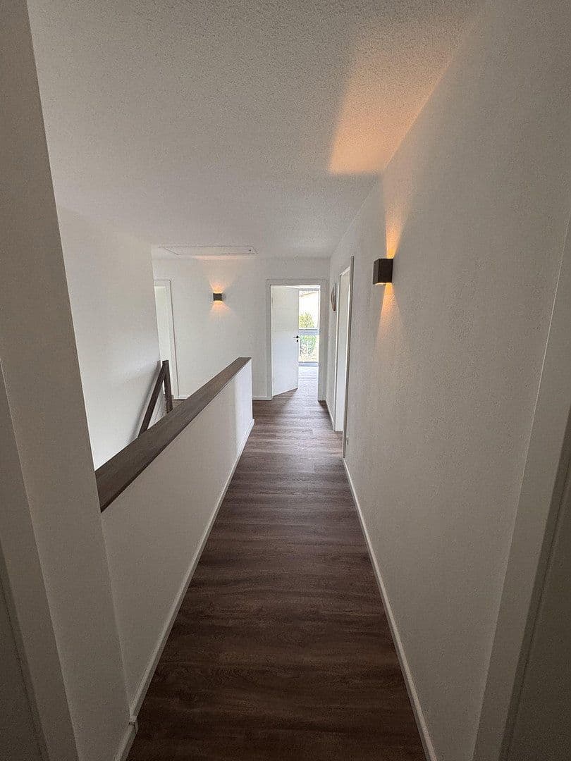 Prodej domu 178 m², pozemek 1.683 m², Mellenthin, Mecklenburg-Vorpommern Prodej domu 178 m², pozemek 1.683 m², Mellenthin, Mecklenburg-Vorpommern