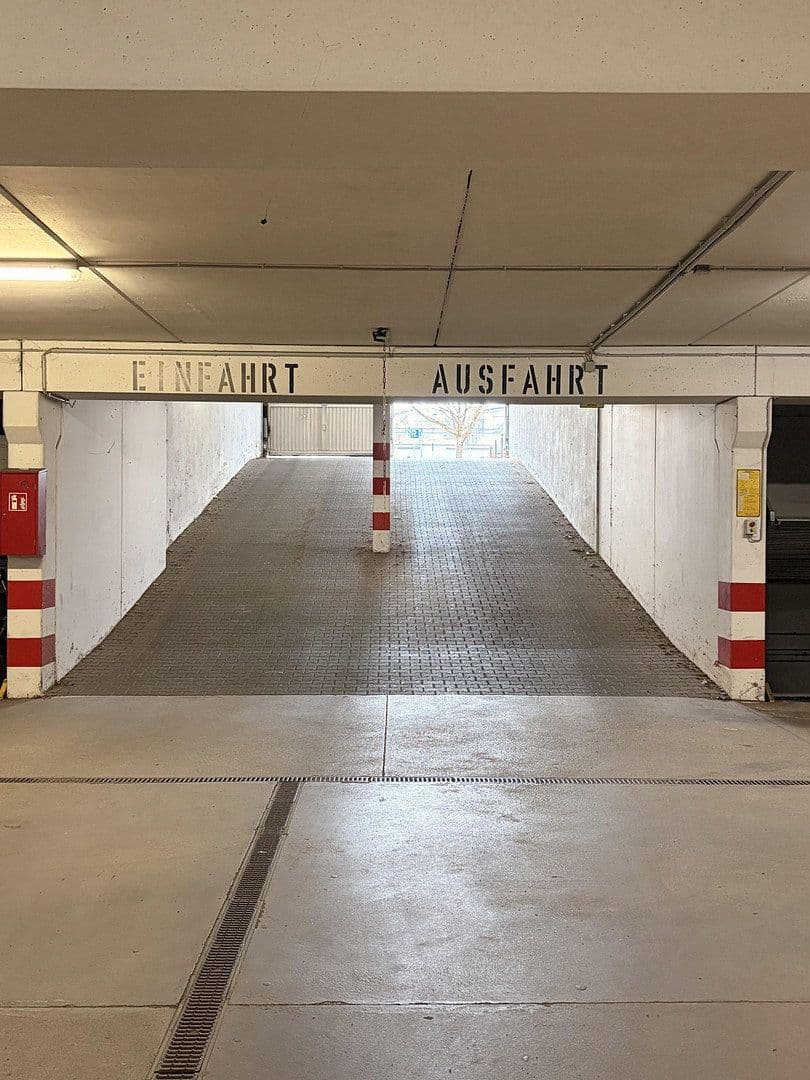 Pronájem bytu 1+kk 42 m², München, Bavorsko Pronájem bytu 1+kk 42 m², München, Bavorsko