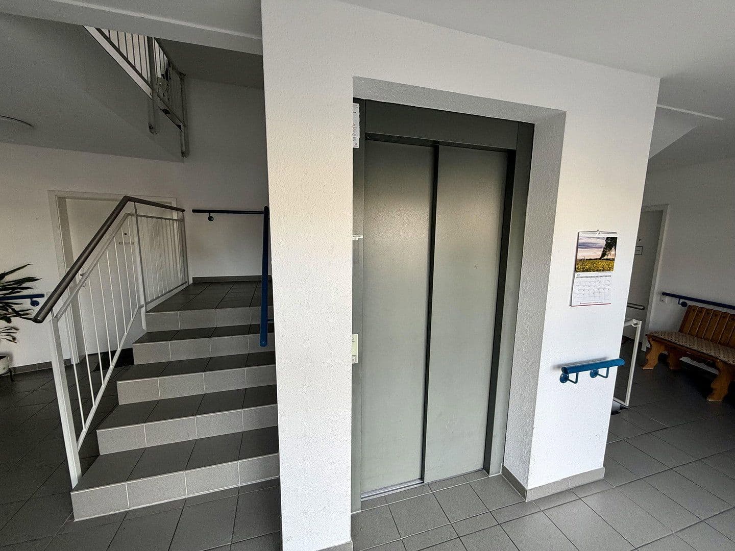 Pronájem bytu 2+1 58 m², Friedrich-Hartung-Str. 2, Riedstadt, Hessen Pronájem bytu 2+1 58 m², Friedrich-Hartung-Str. 2, Riedstadt, Hessen