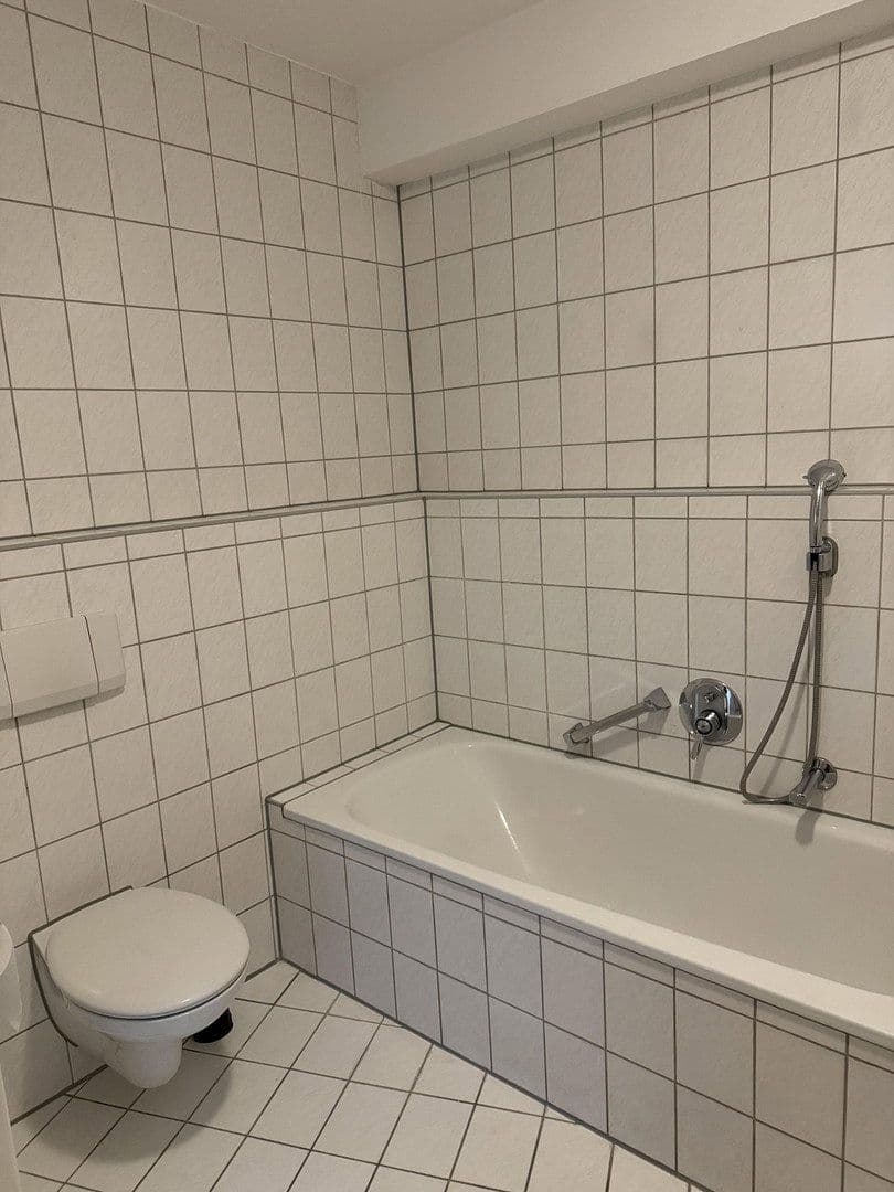 Pronájem bytu 3+1 84 m², Kirchardt, Bádensko-Württembersko Pronájem bytu 3+1 84 m², Kirchardt, Bádensko-Württembersko