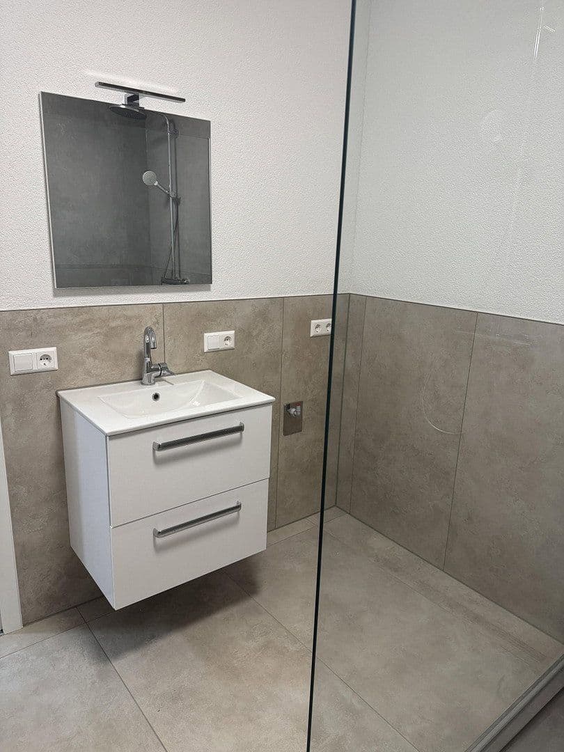 Pronájem bytu 3+1 75 m², Ittlingen, Bádensko-Württembersko Pronájem bytu 3+1 75 m², Ittlingen, Bádensko-Württembersko