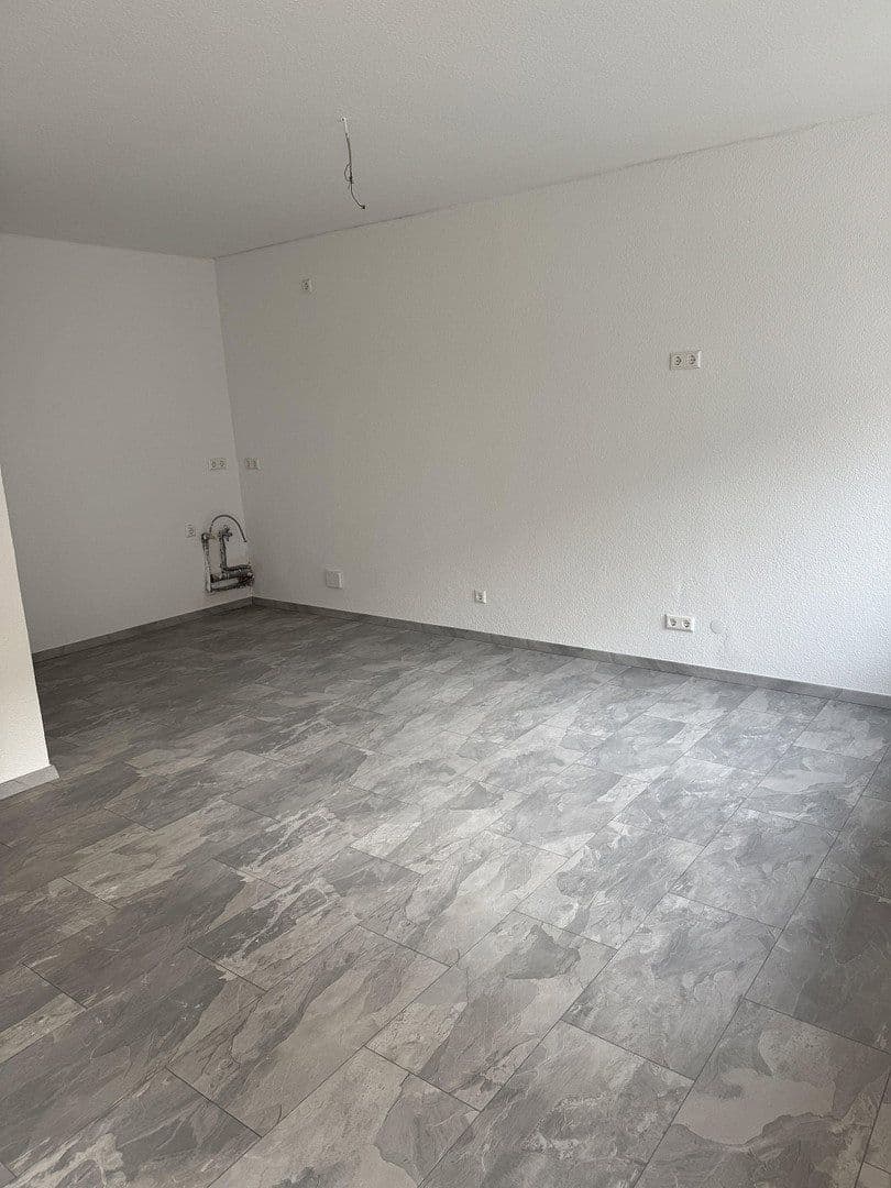 Pronájem bytu 3+1 75 m², Ittlingen, Bádensko-Württembersko Pronájem bytu 3+1 75 m², Ittlingen, Bádensko-Württembersko