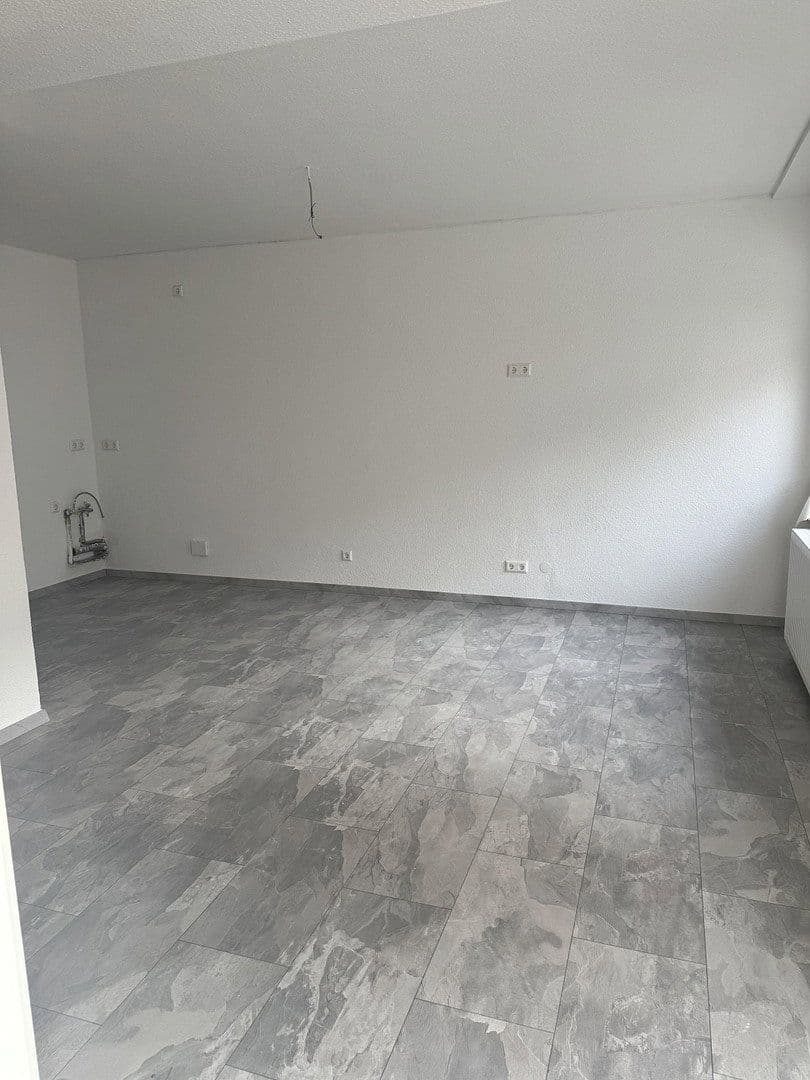 Pronájem bytu 3+1 75 m², Ittlingen, Bádensko-Württembersko Pronájem bytu 3+1 75 m², Ittlingen, Bádensko-Württembersko