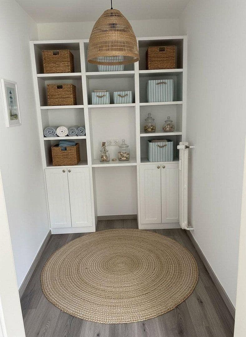 Pronájem bytu 2+1 75 m², Düsseldorf, Severní Porýní-Vestfálsko Pronájem bytu 2+1 75 m², Düsseldorf, Severní Porýní-Vestfálsko